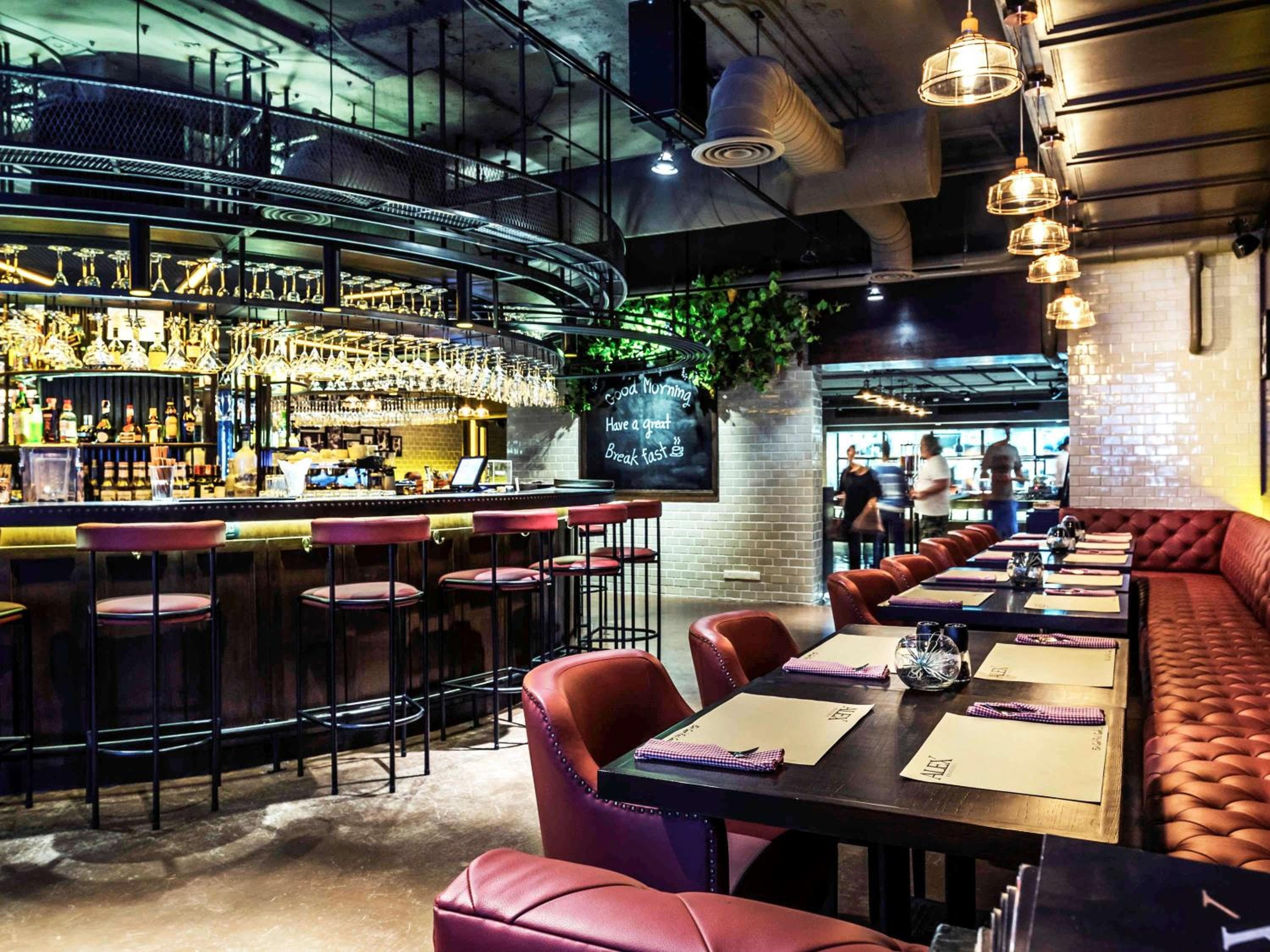 Mercure Bangkok Sukhumvit 11 — 27