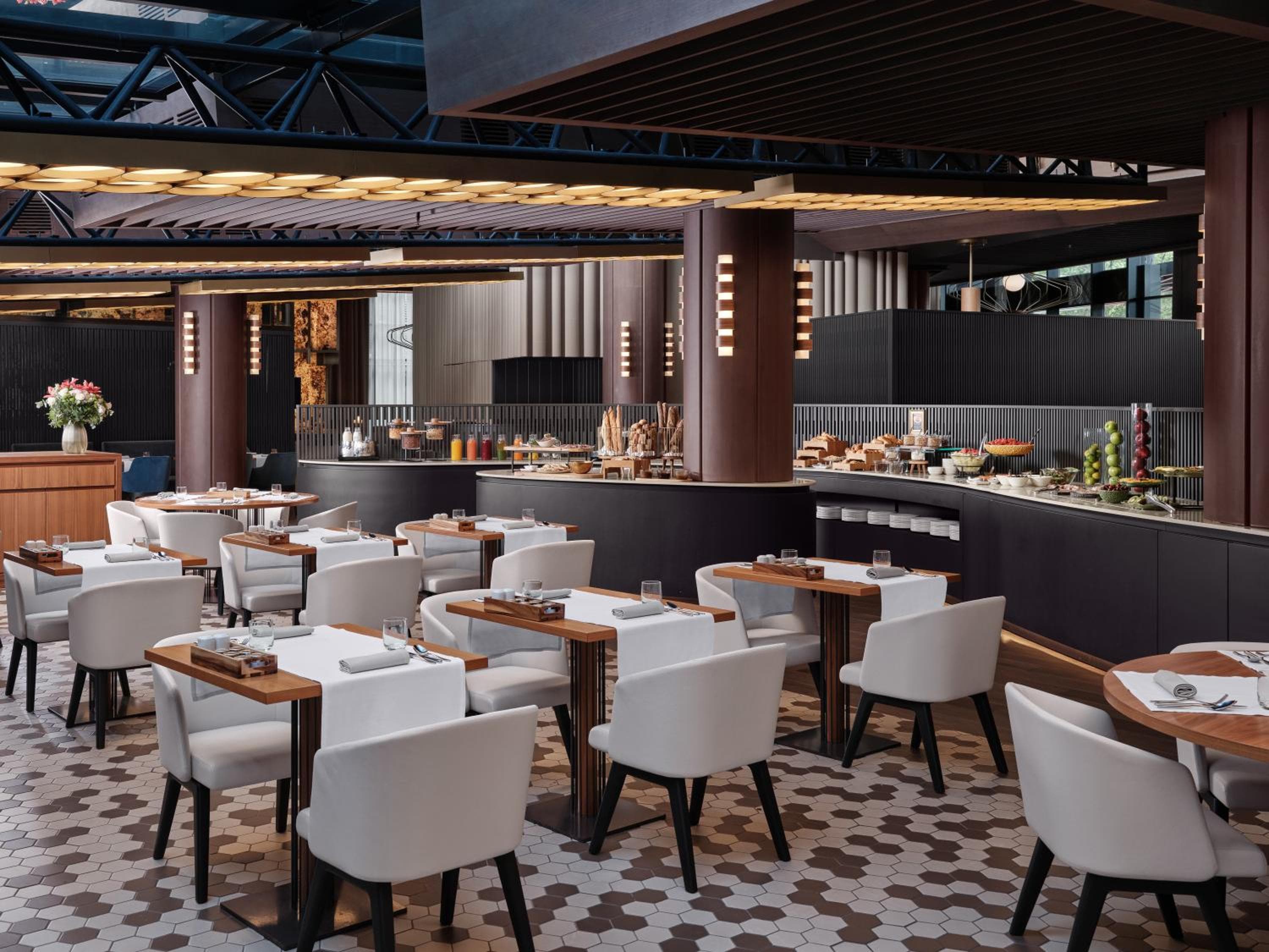 Sofitel Barcelona Skipper — 30