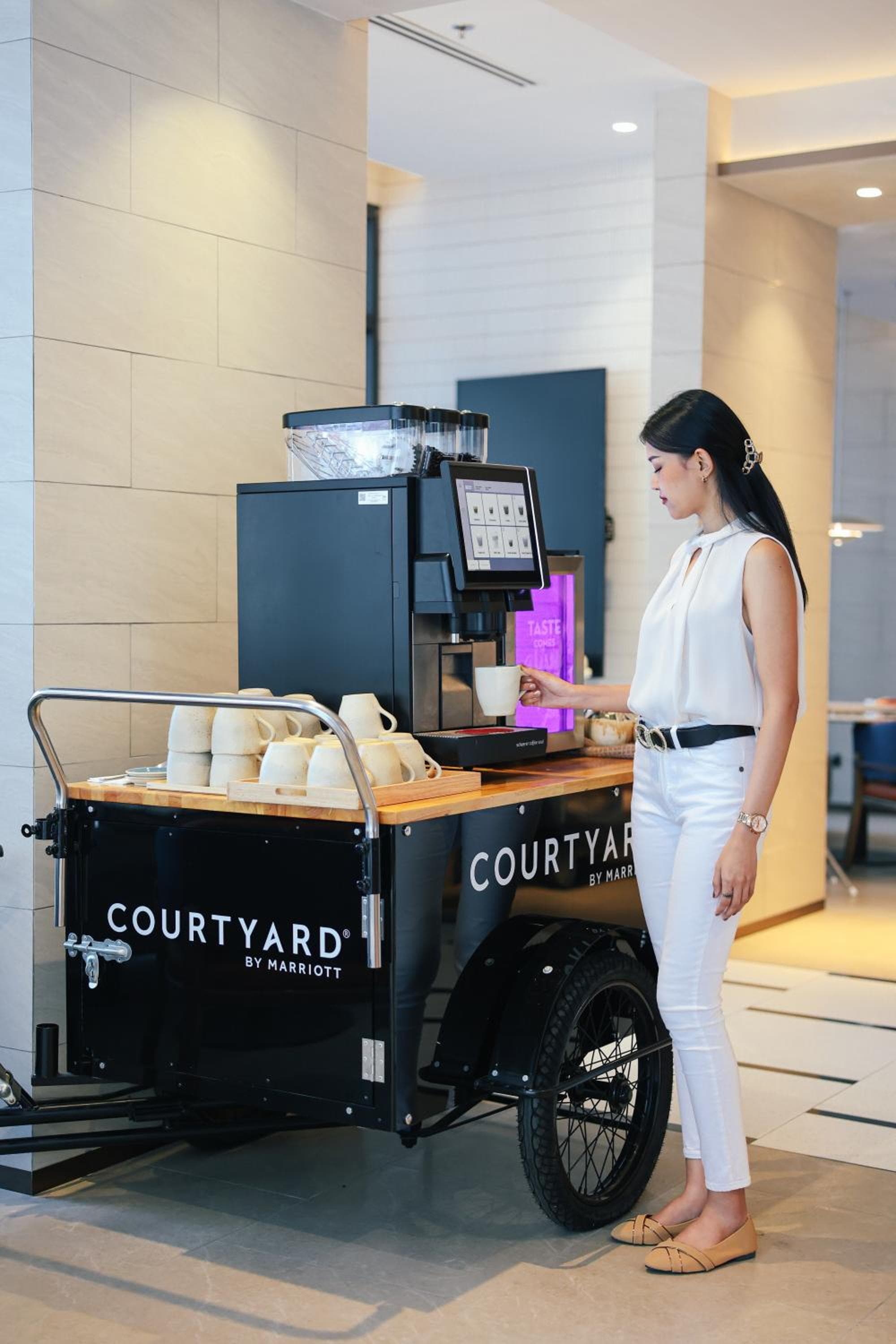 Courtyard by Marriott Bangkok Sukhumvit 20 — 9