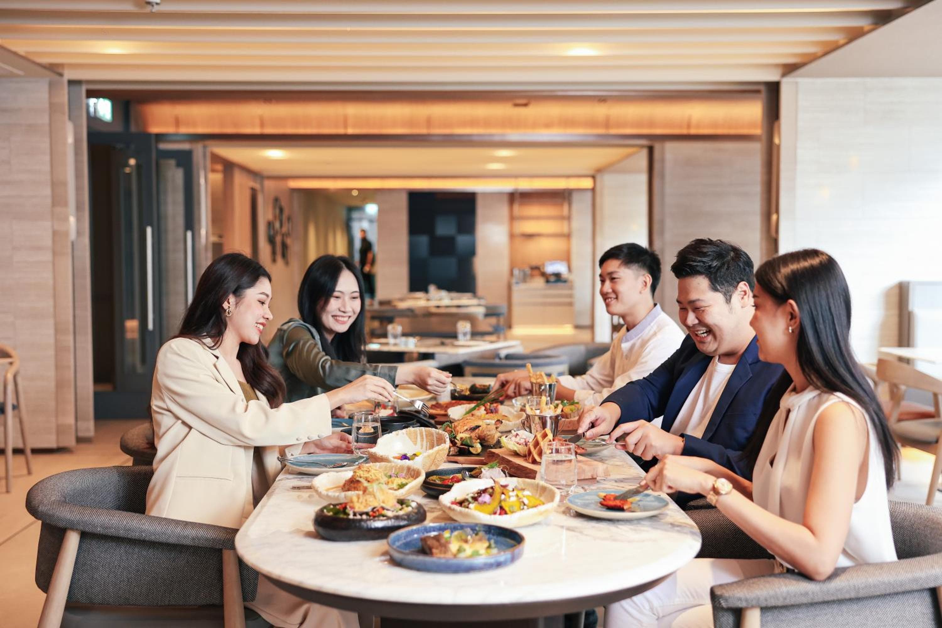 Courtyard by Marriott Bangkok Sukhumvit 20 — 3