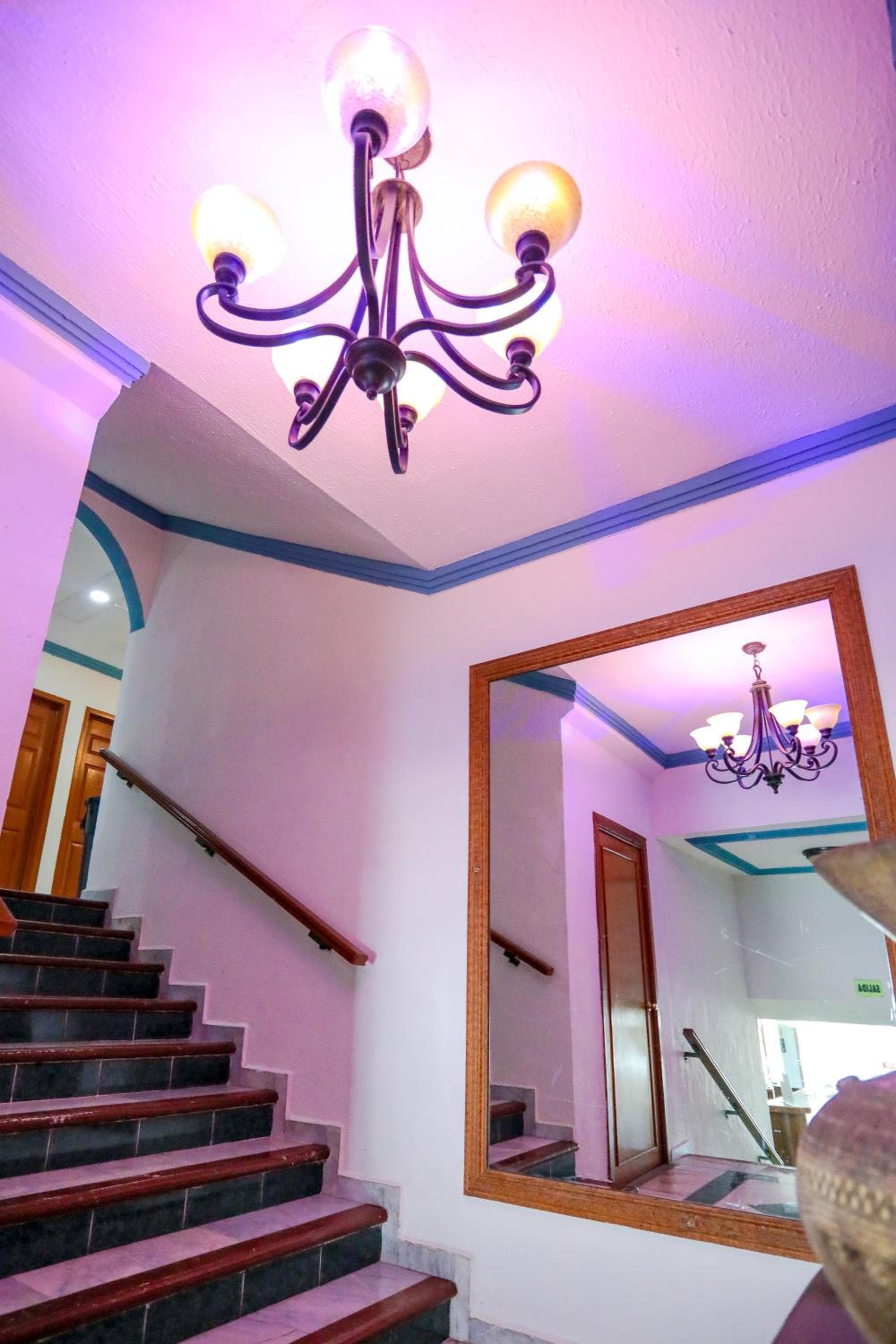 Hotel Avenida Cancun — 8