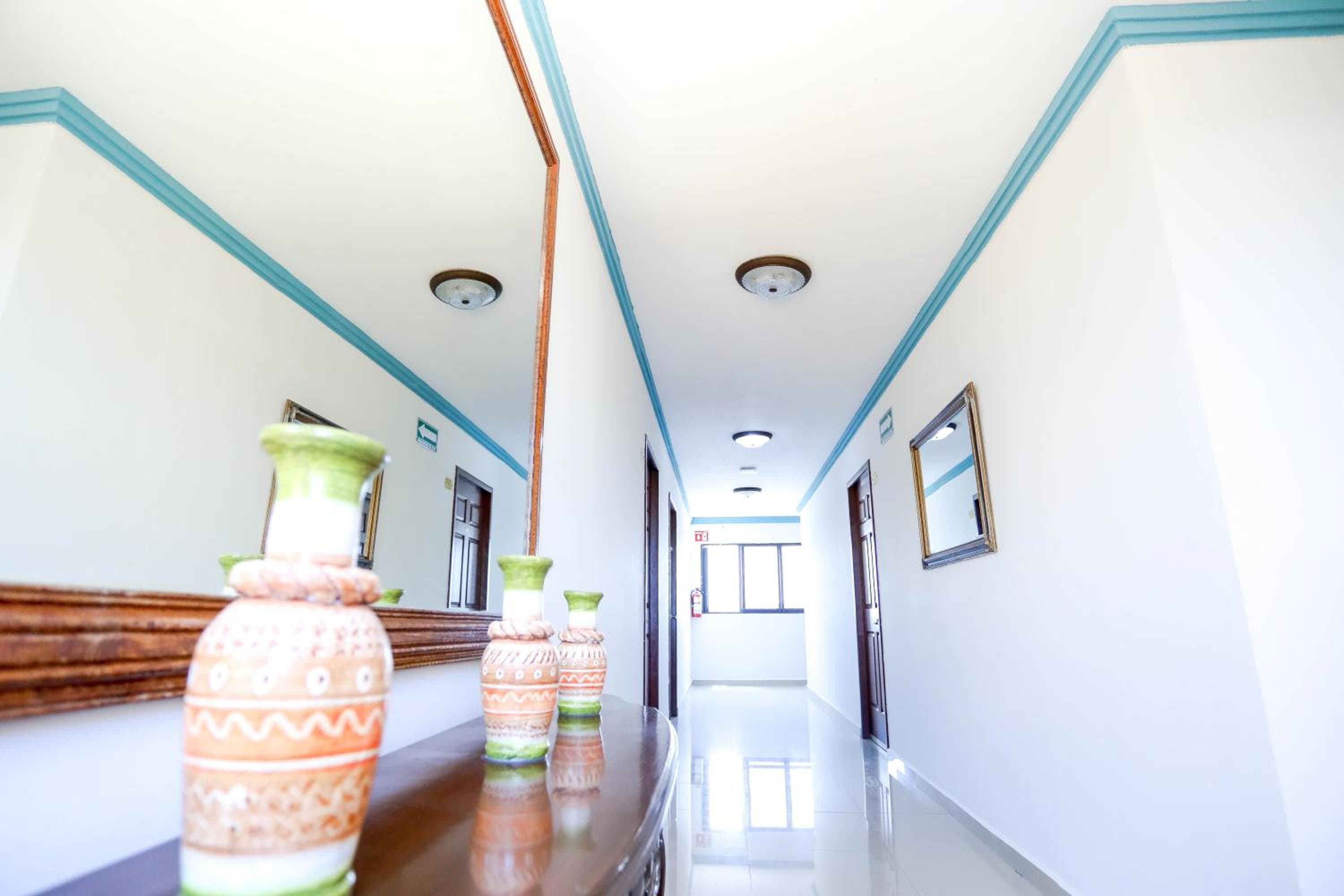 Hotel Avenida Cancun — 9