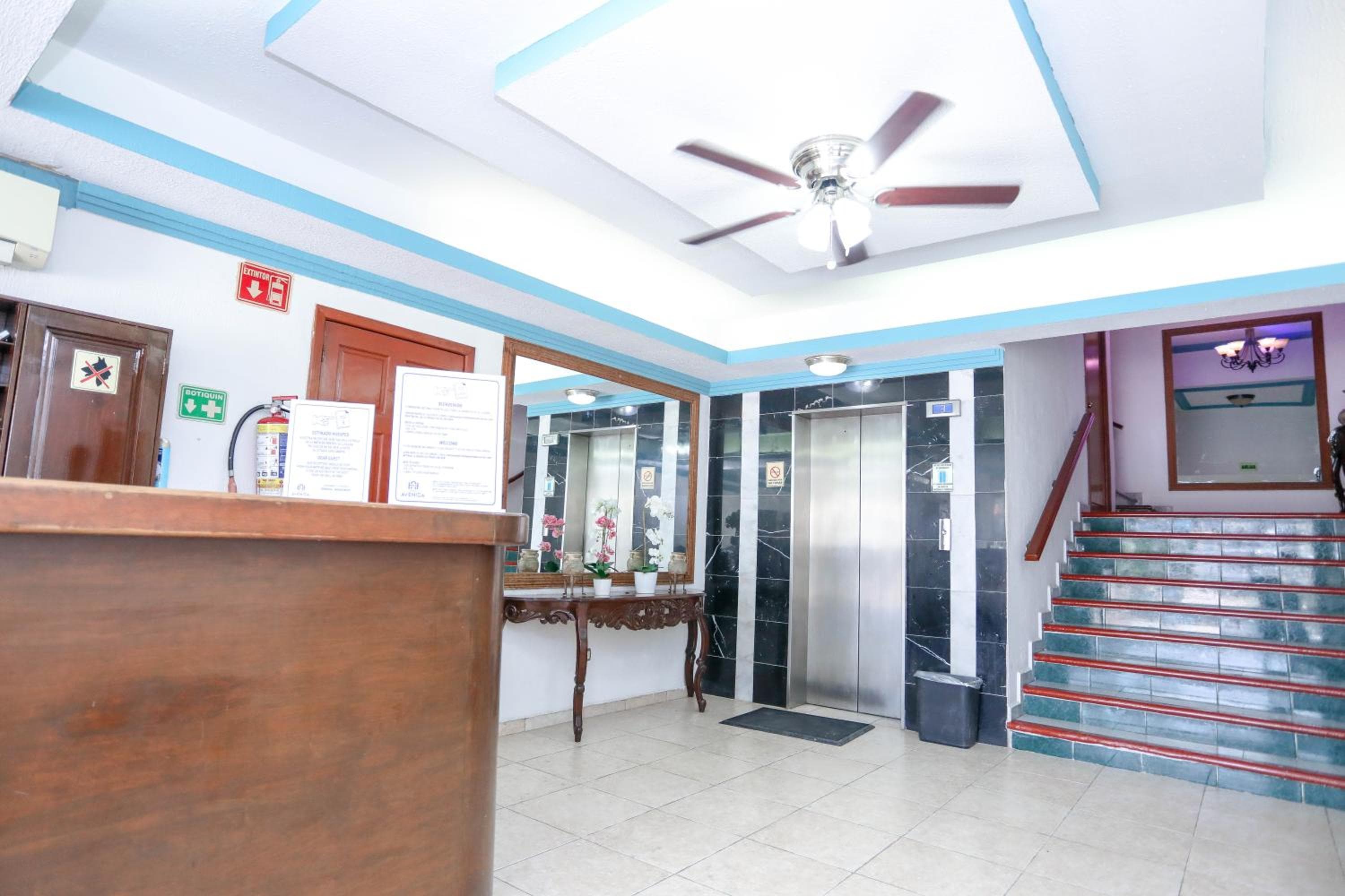 Hotel Avenida Cancun — 12