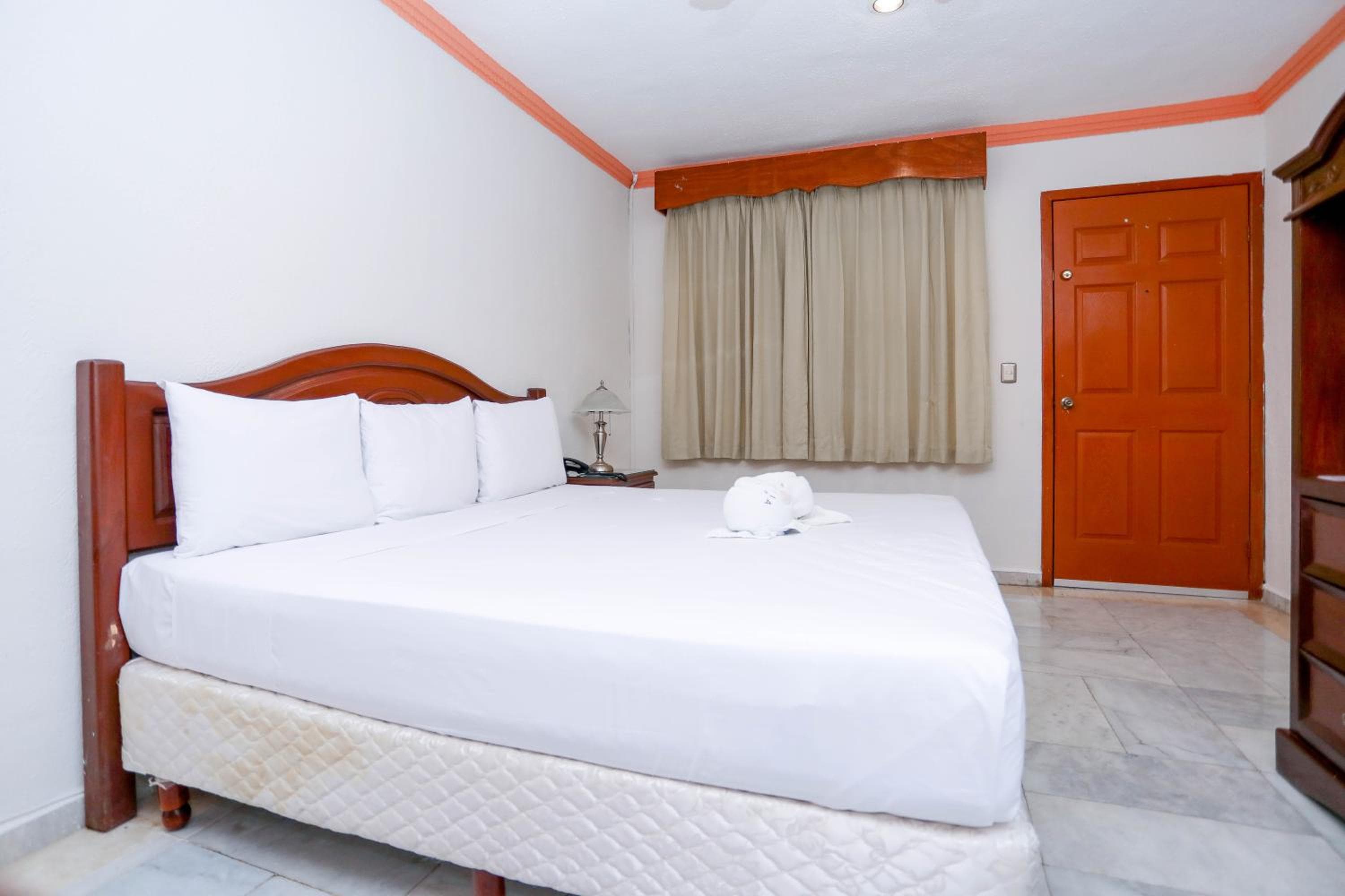 Hotel Avenida Cancun — 30