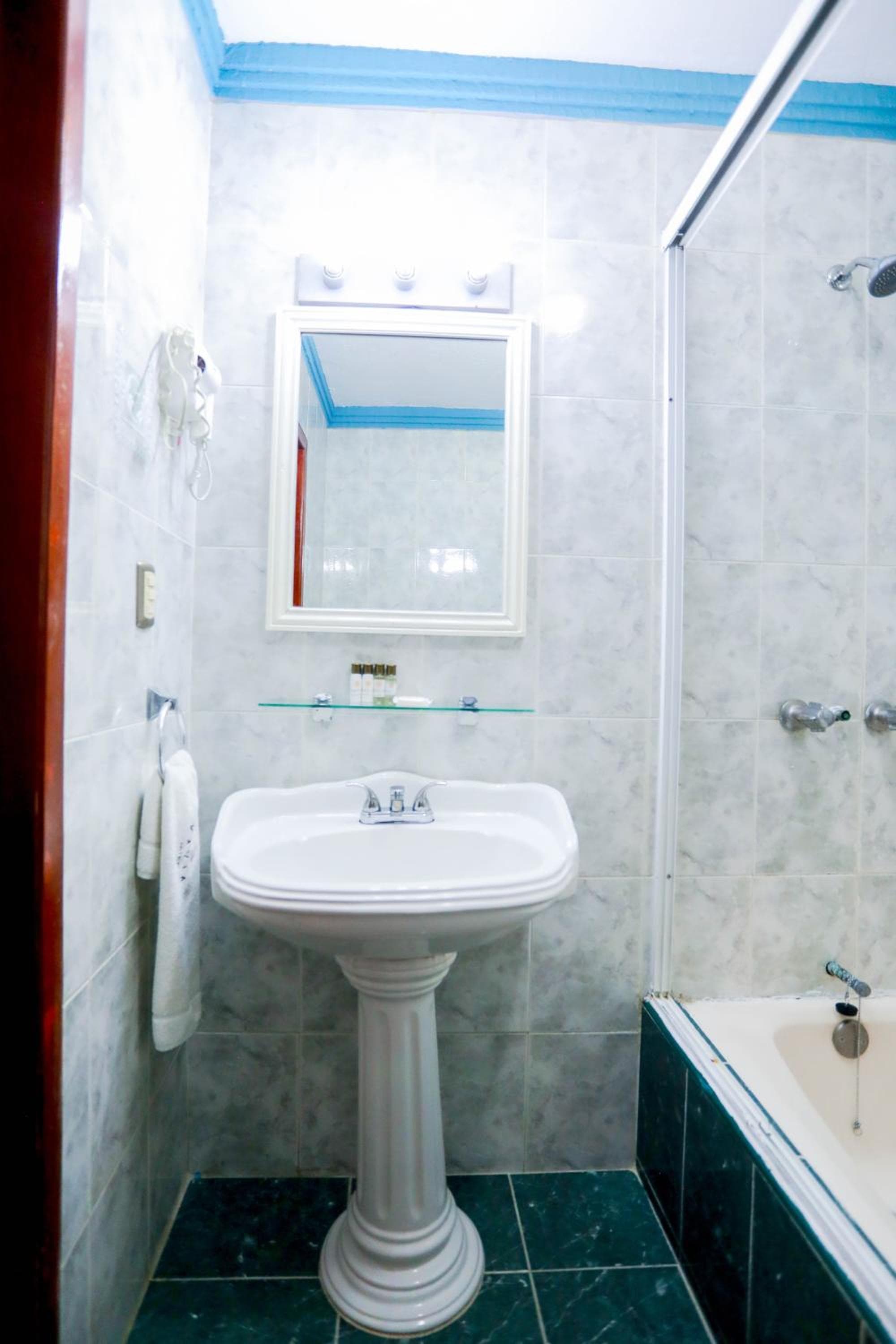 Hotel Avenida Cancun — 19