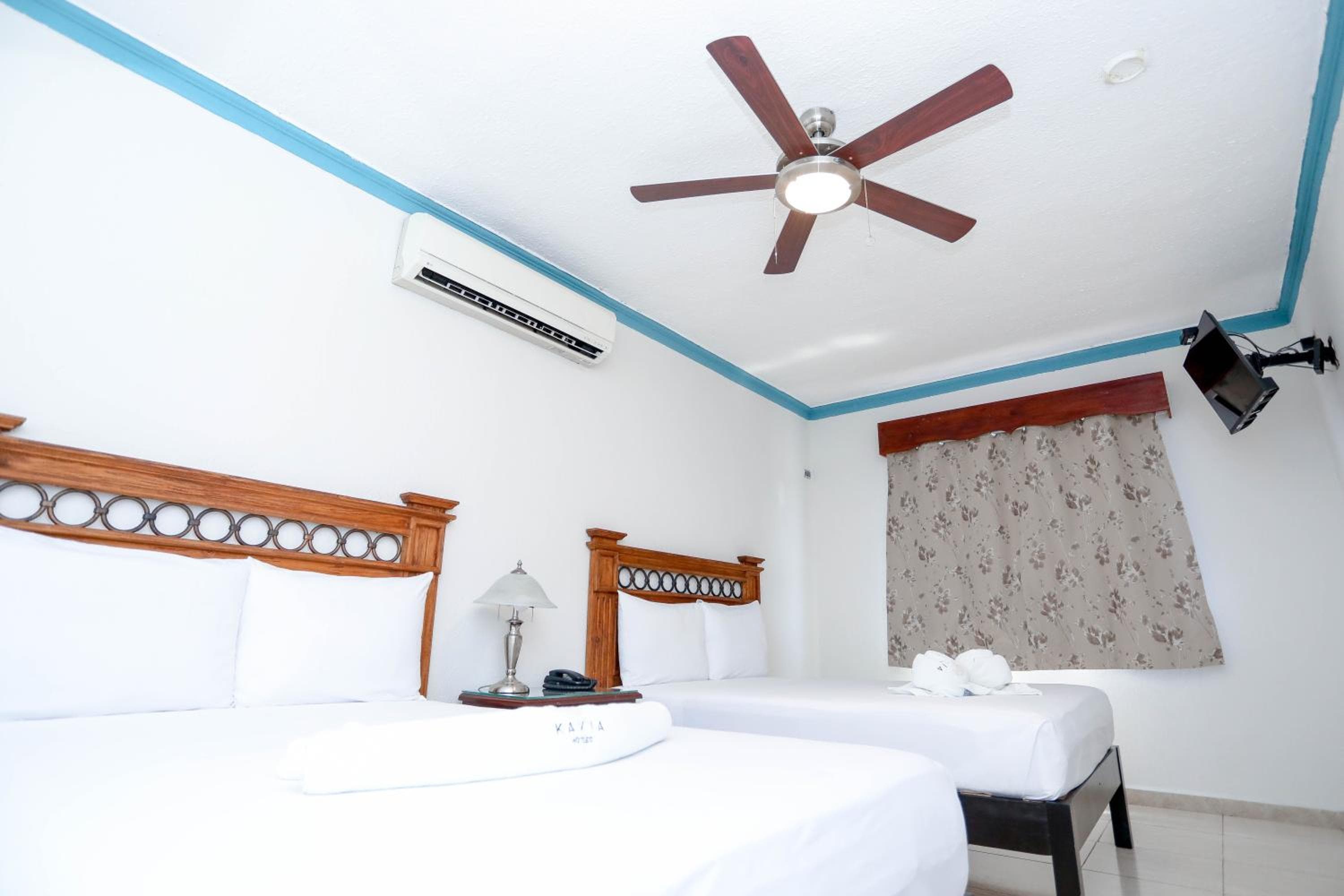 Hotel Avenida Cancun — 7