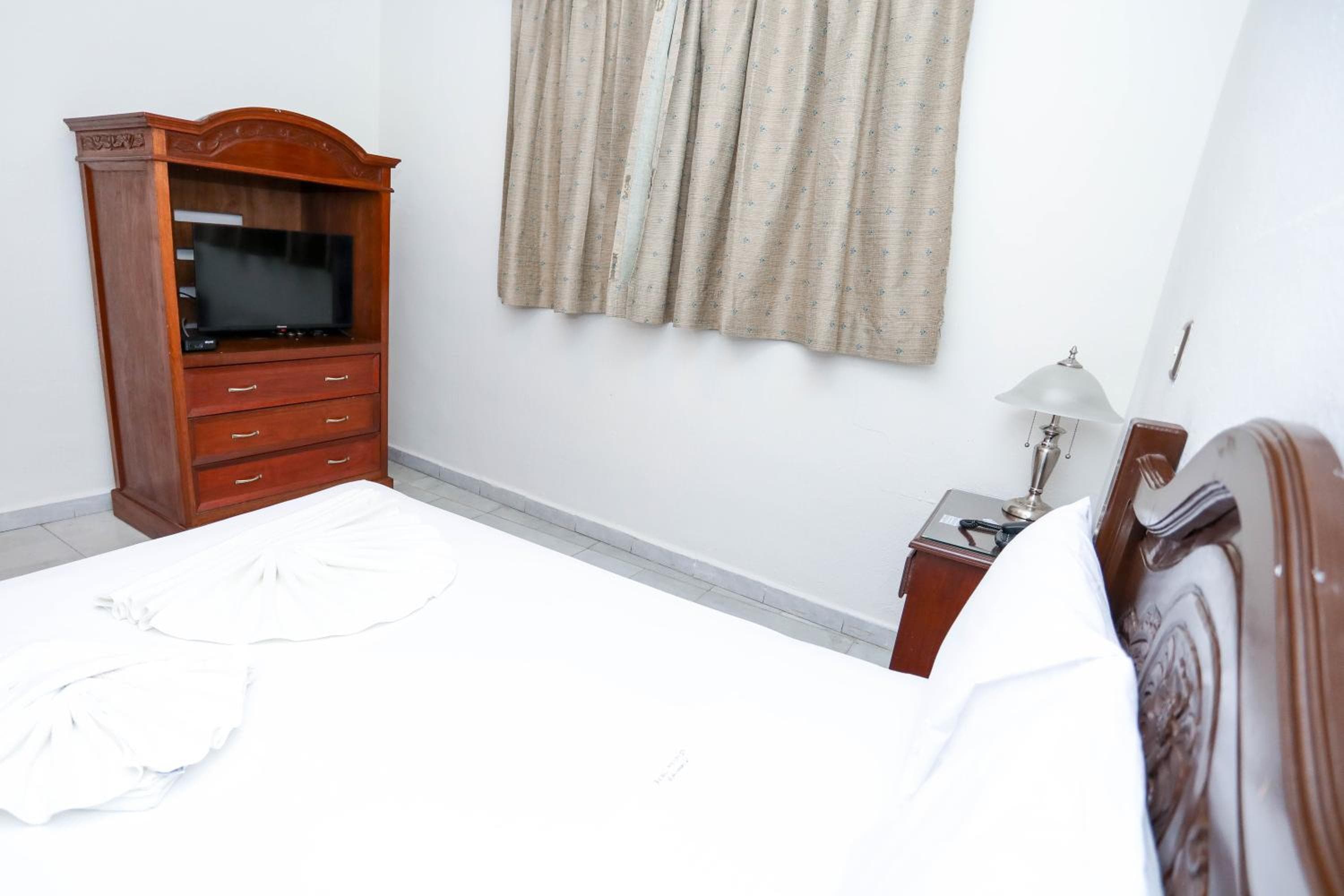 Hotel Avenida Cancun — 8