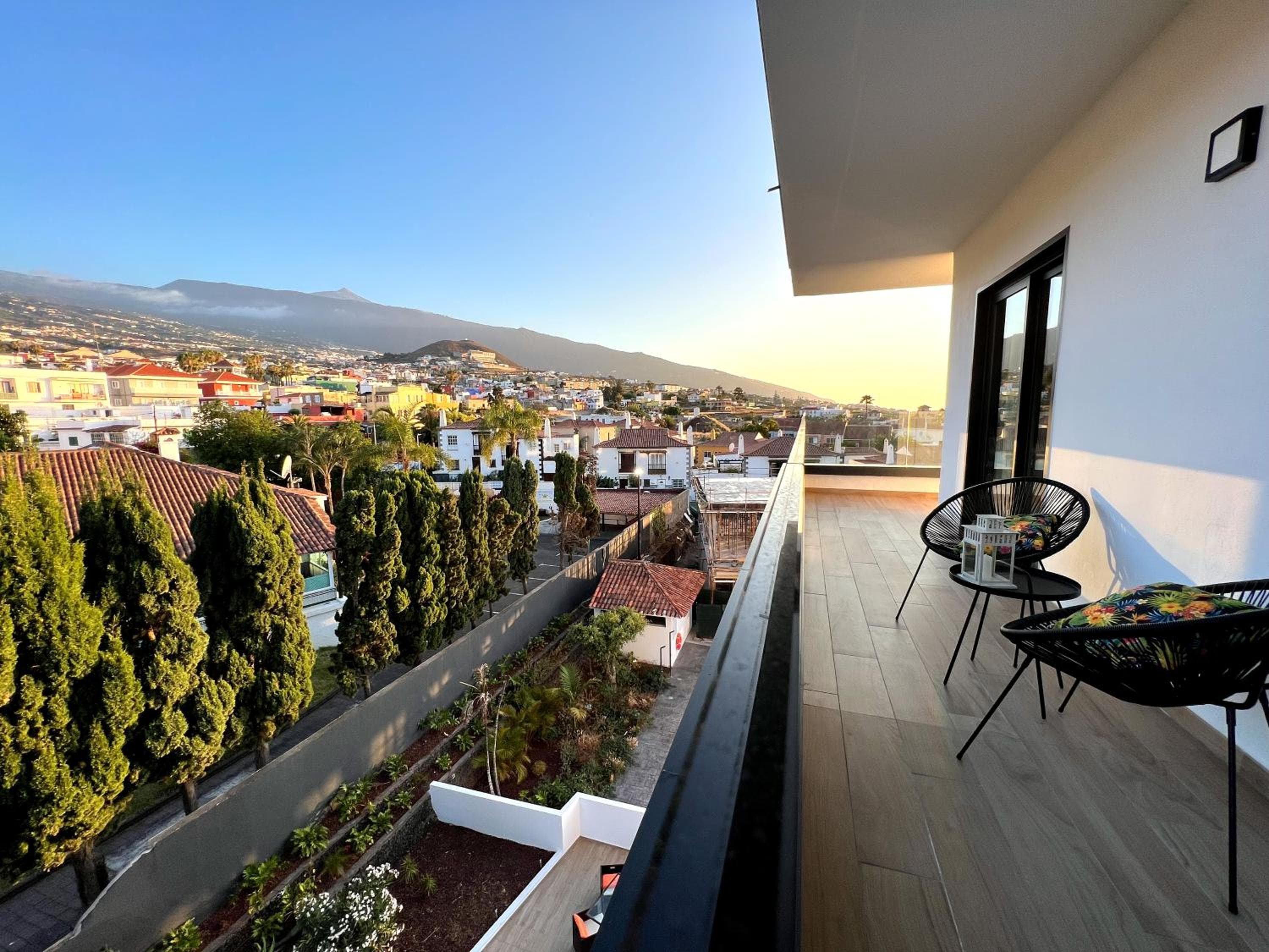 Lujoso Apartamento completo, Piscina, Terraza con vistas al Teide — 3