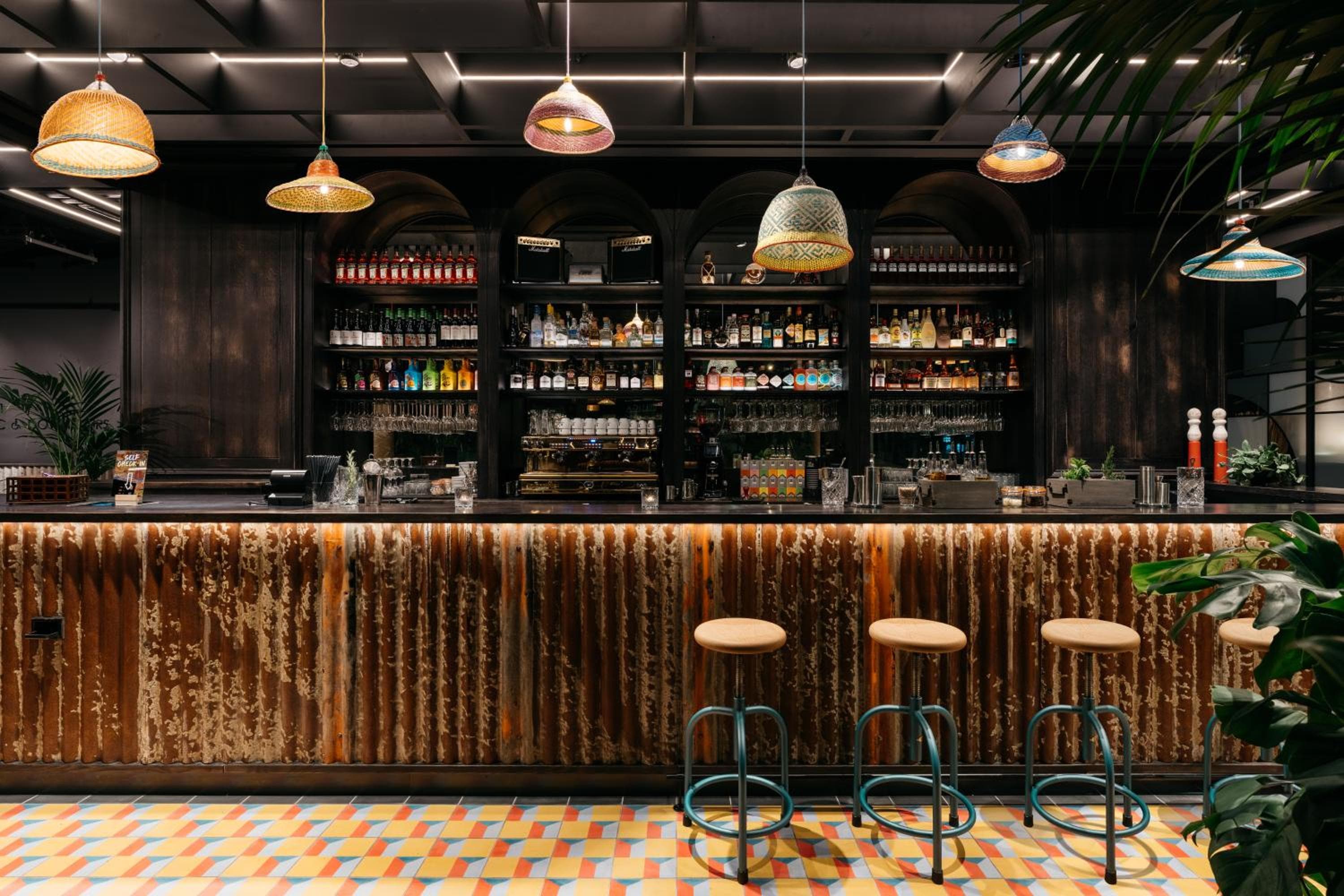 Ruby Zoe Hotel London — 4