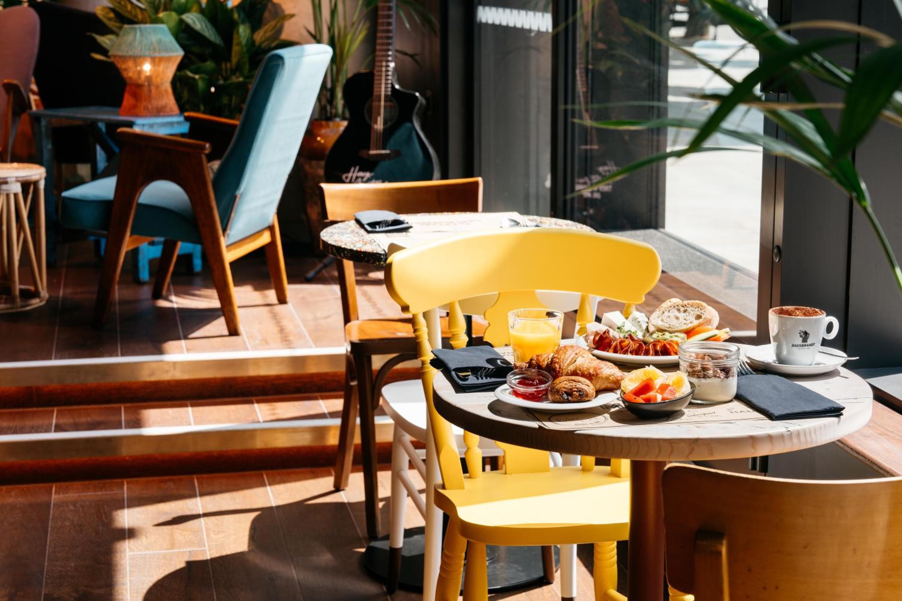 Ruby Zoe Hotel London — 23