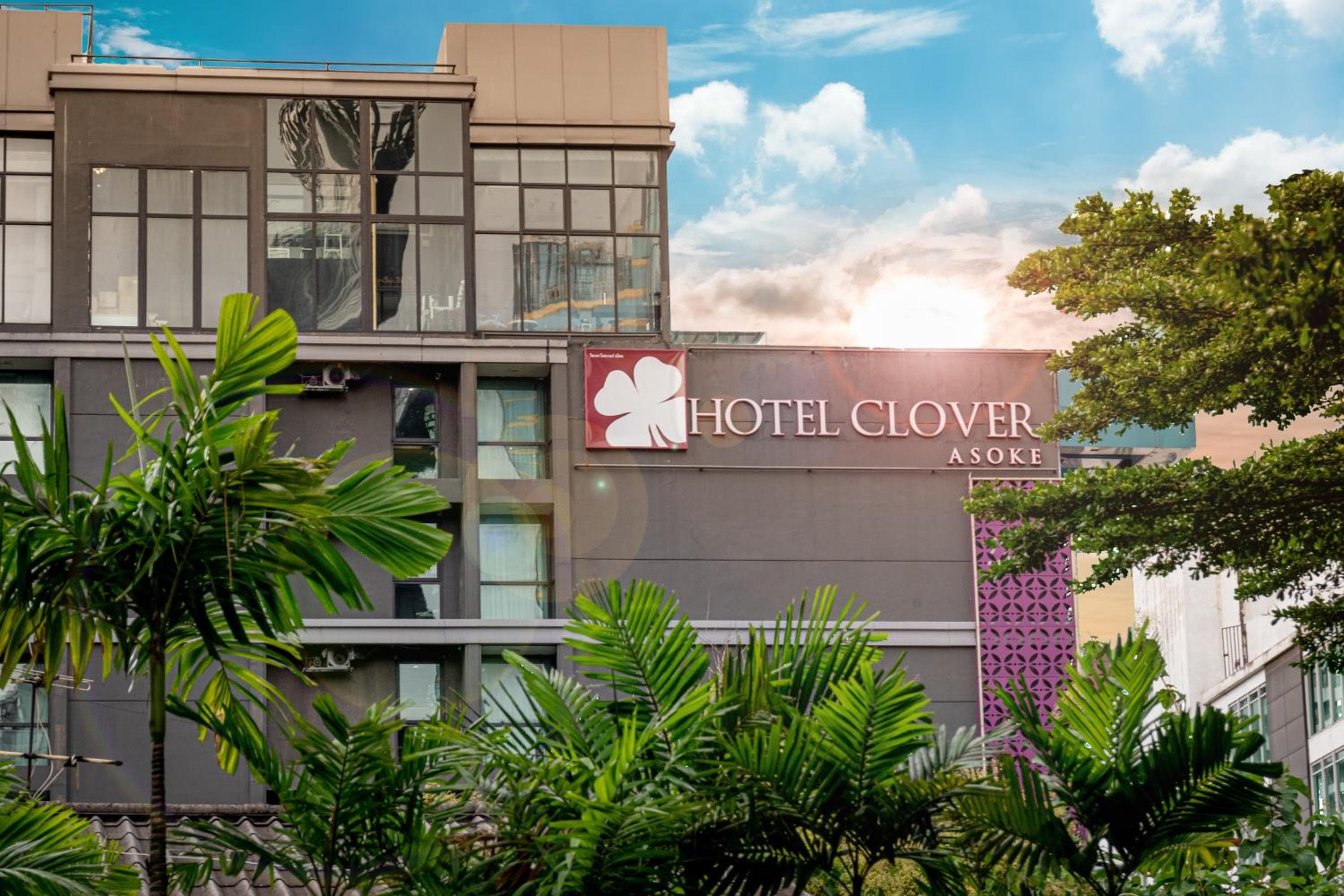 Hotel Clover Asoke - SHA Extra Plus — 1