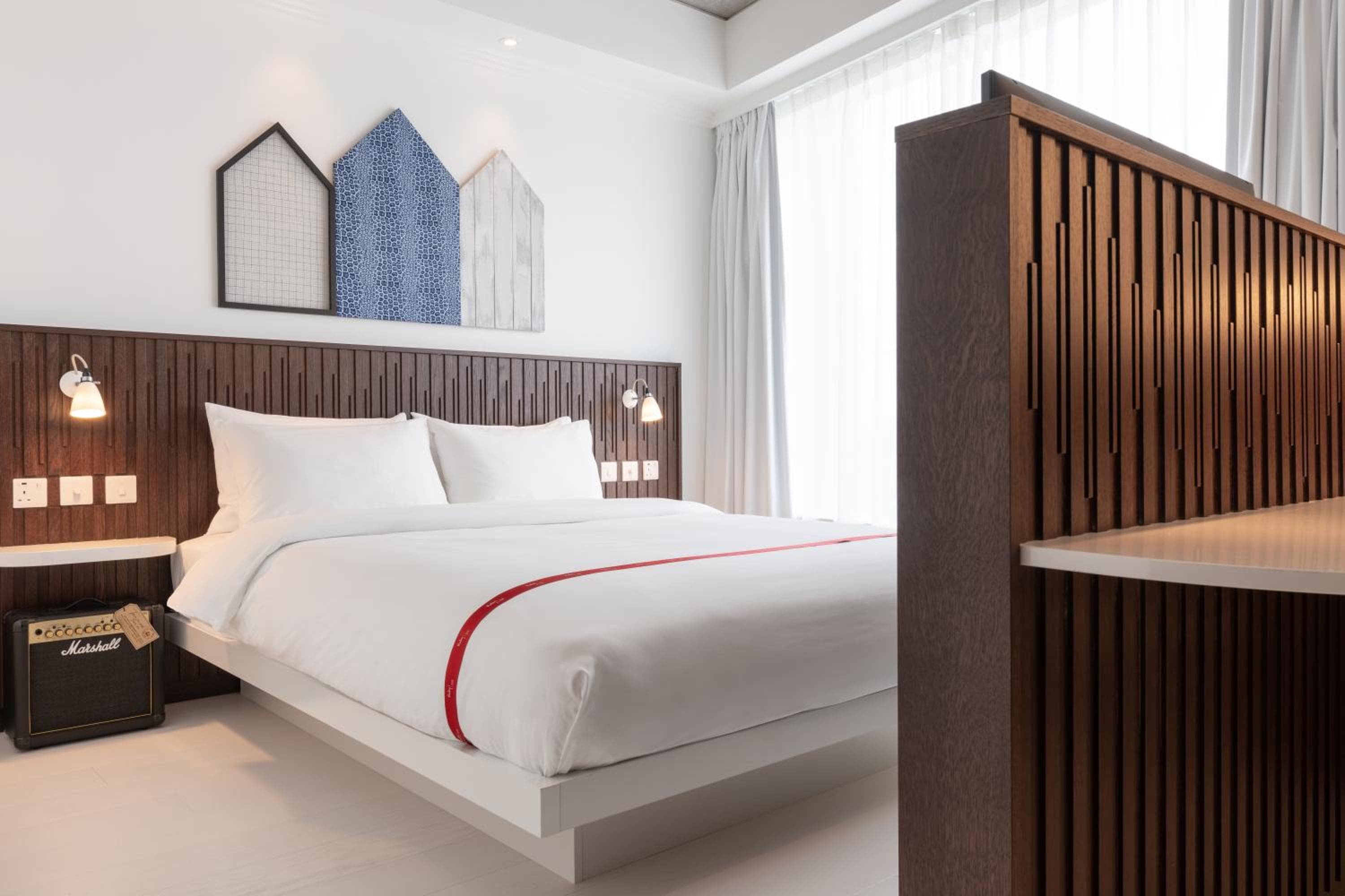 Ruby Zoe Hotel London — 13