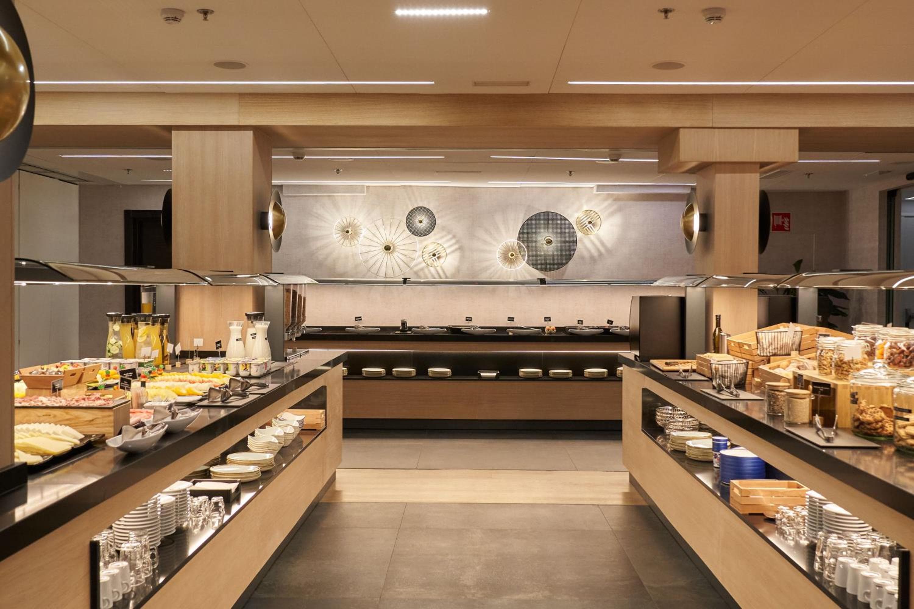 Hotel Regina hotel, Alcala, 19, Madrid, Spain — photo 29