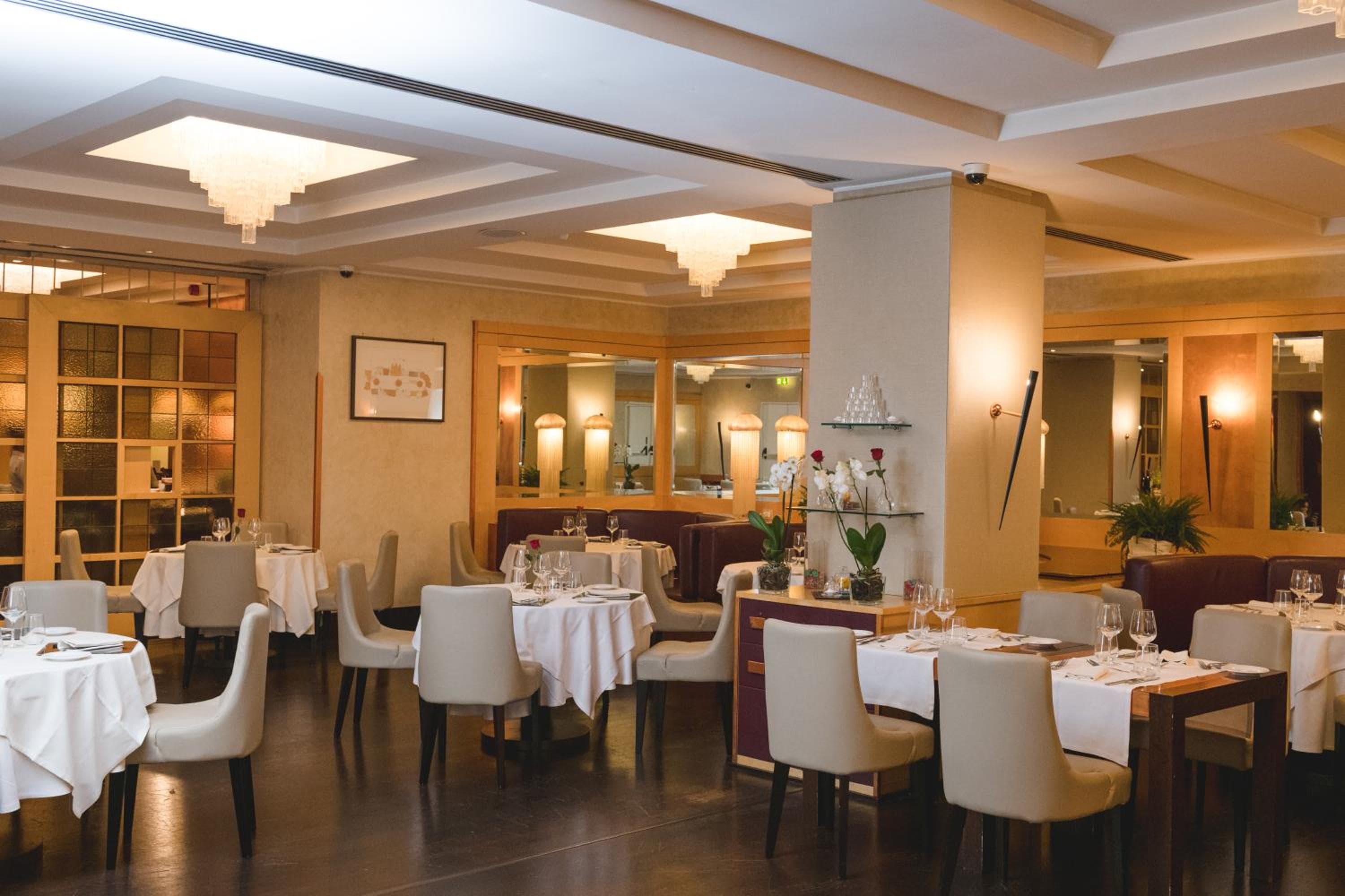 Starhotels Metropole — 5