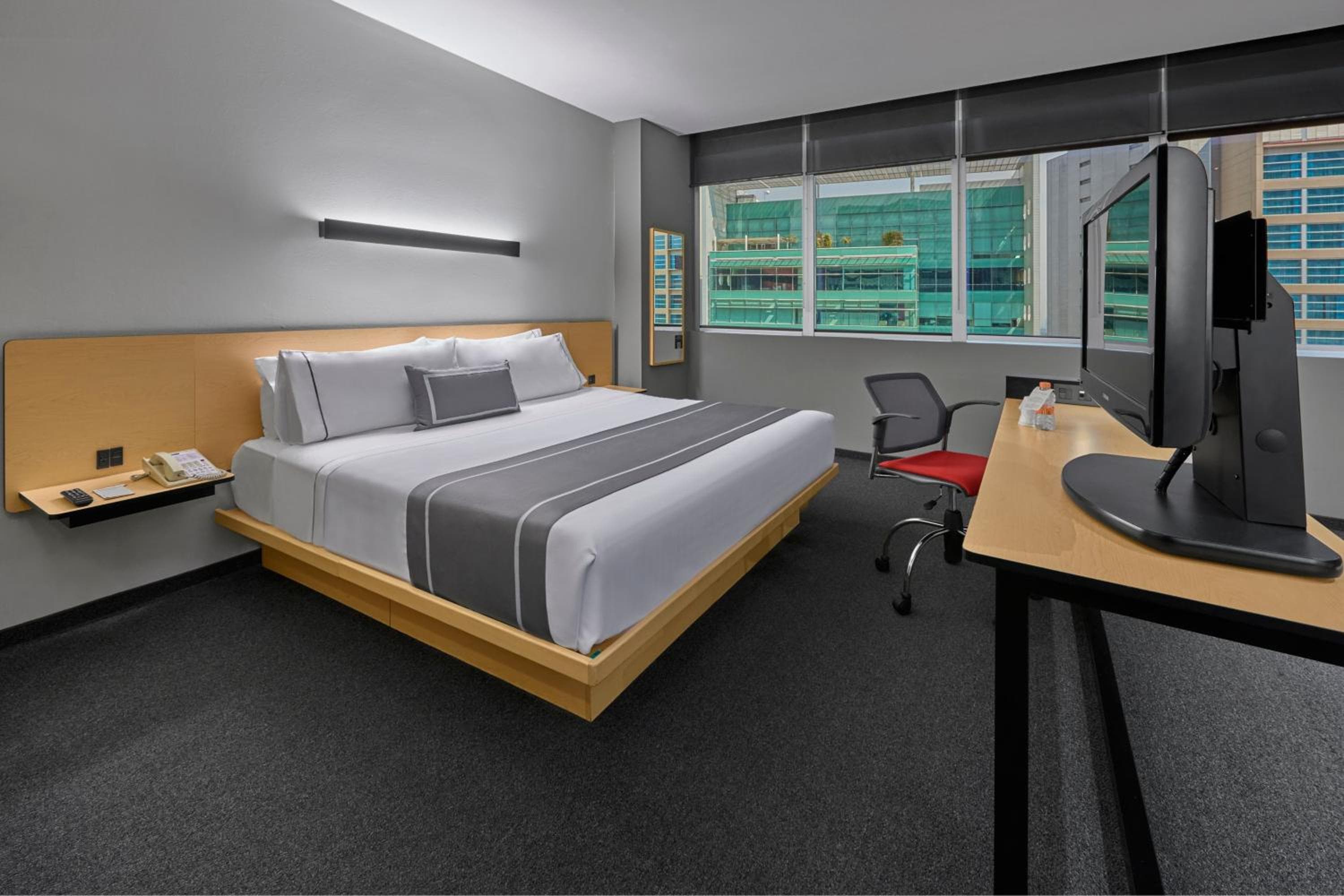 City Express Plus by Marriott Ciudad de México Santa Fe — 2