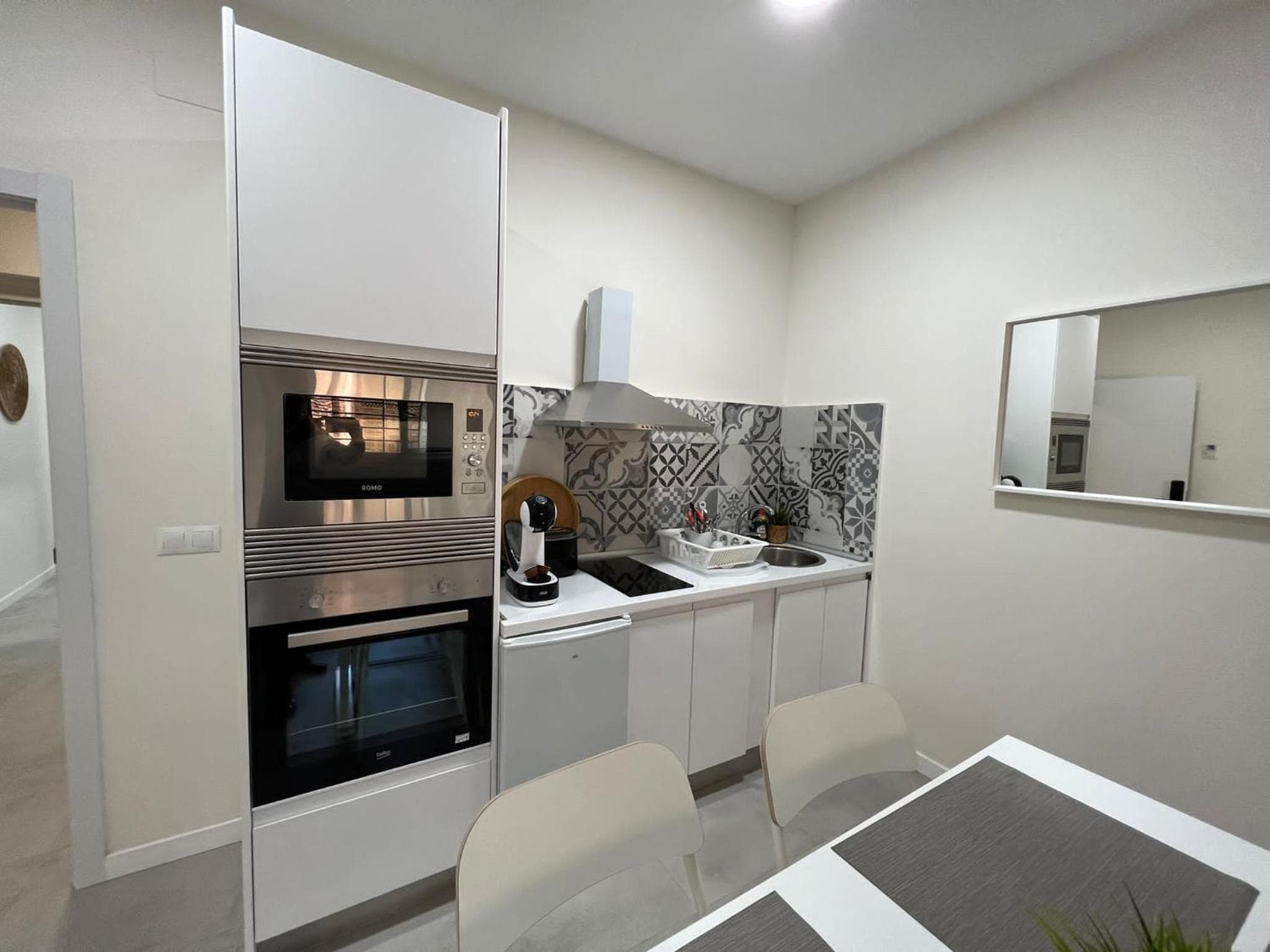Estudio Trinidad Centro Málaga 2 — 11