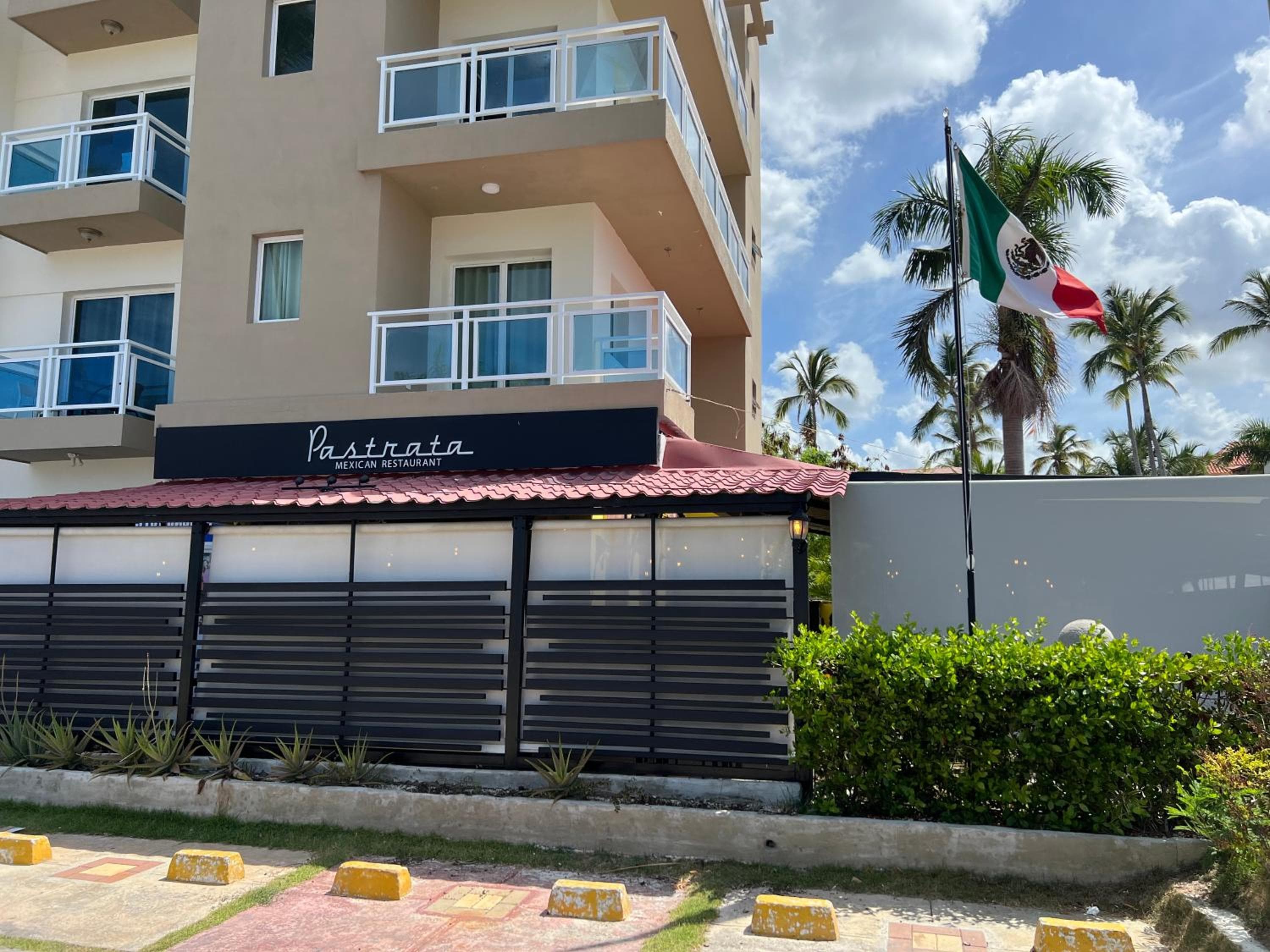 Casa Mulata Paseo del Mar Pool & Playa — 9