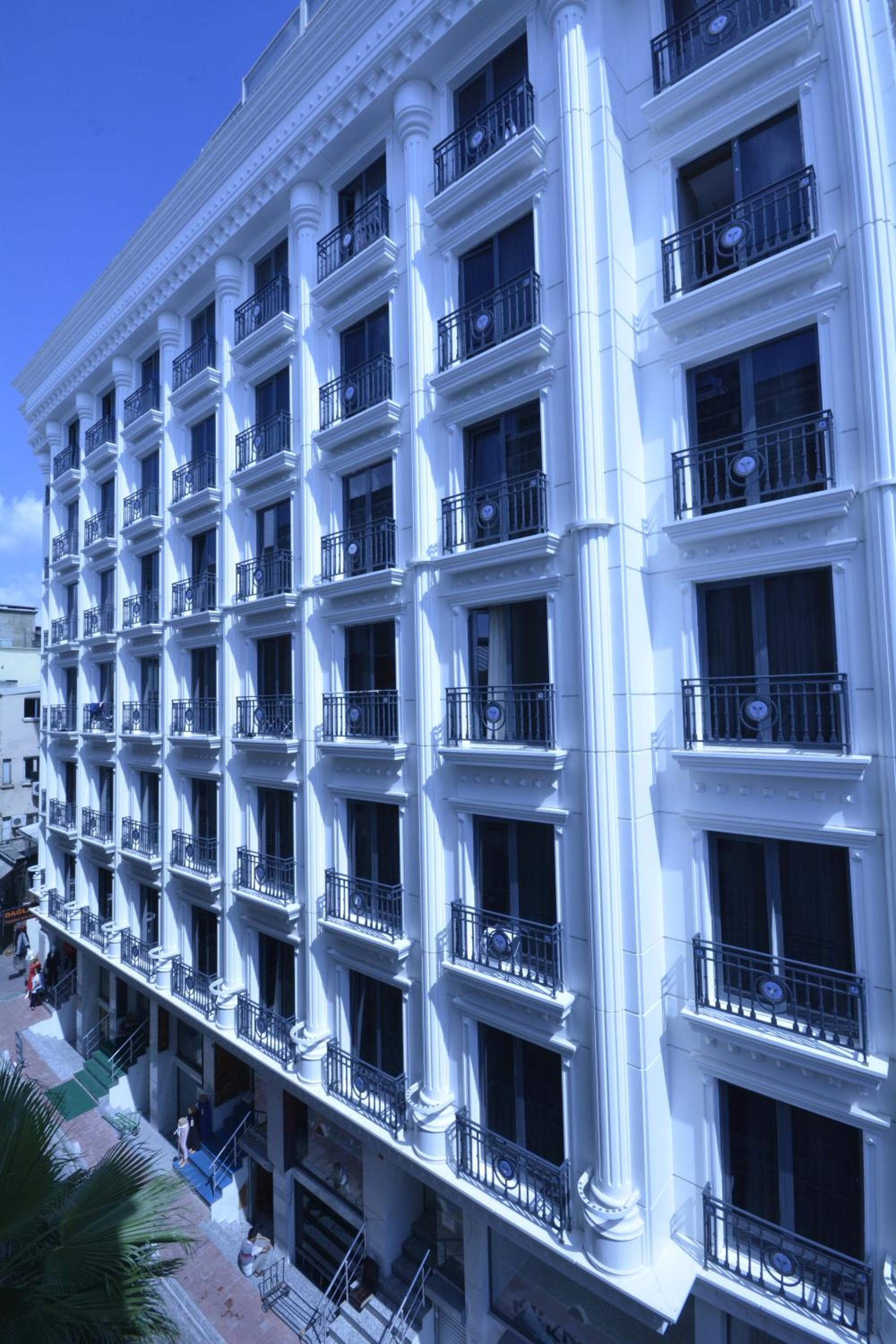Piya Sport Hotel — 1