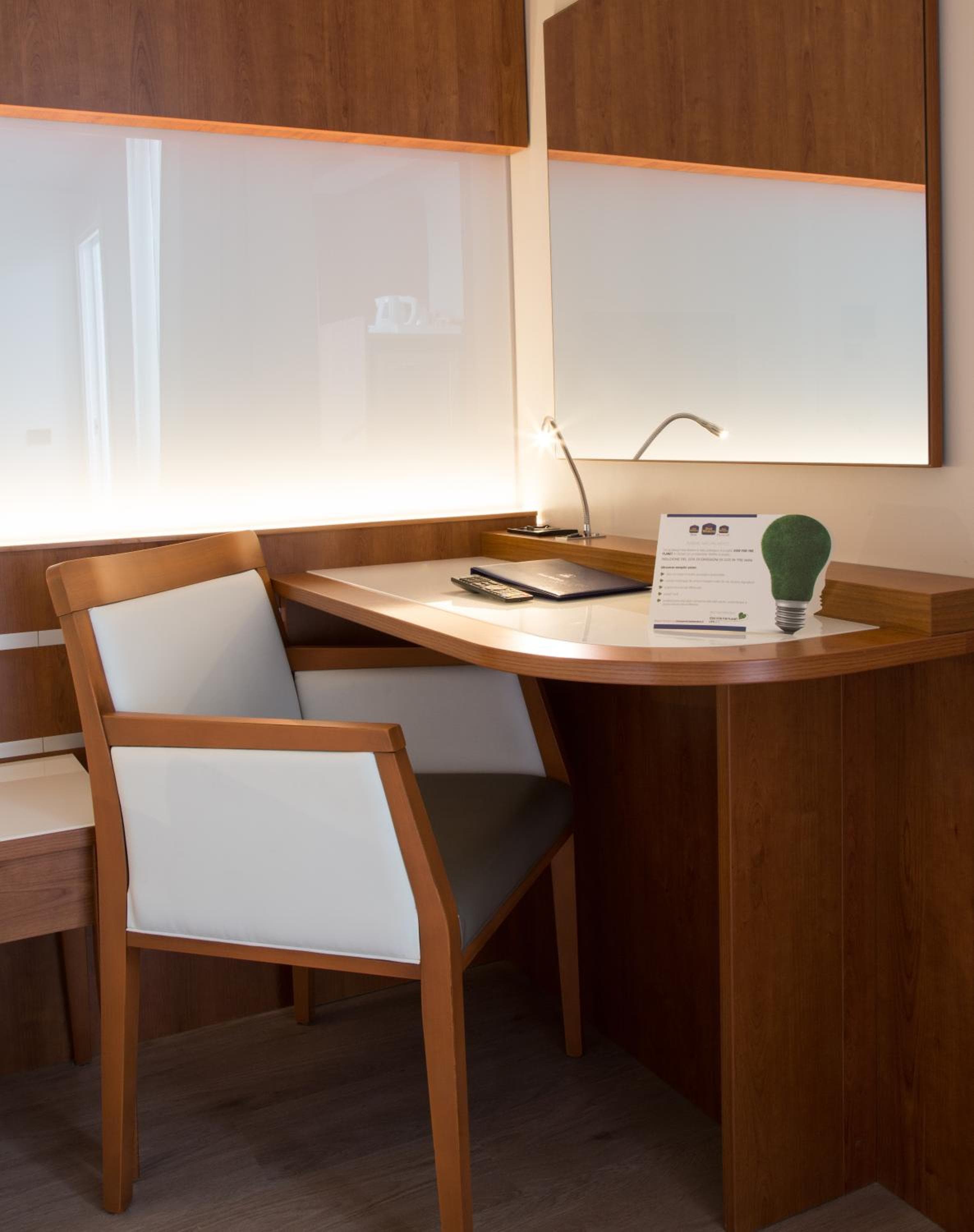 Best Western Madison Hotel — 5