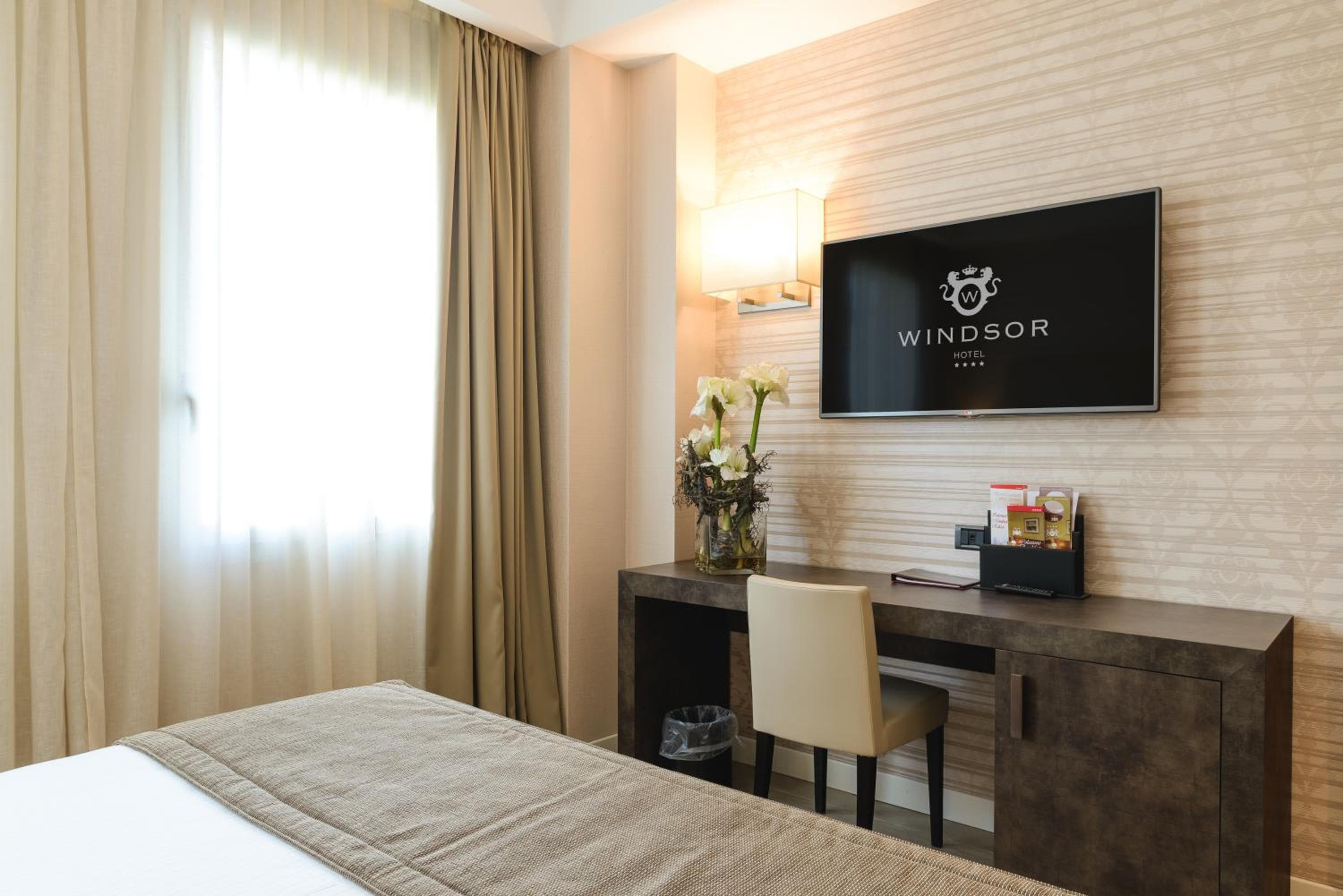 Hotel Windsor Milán — 25
