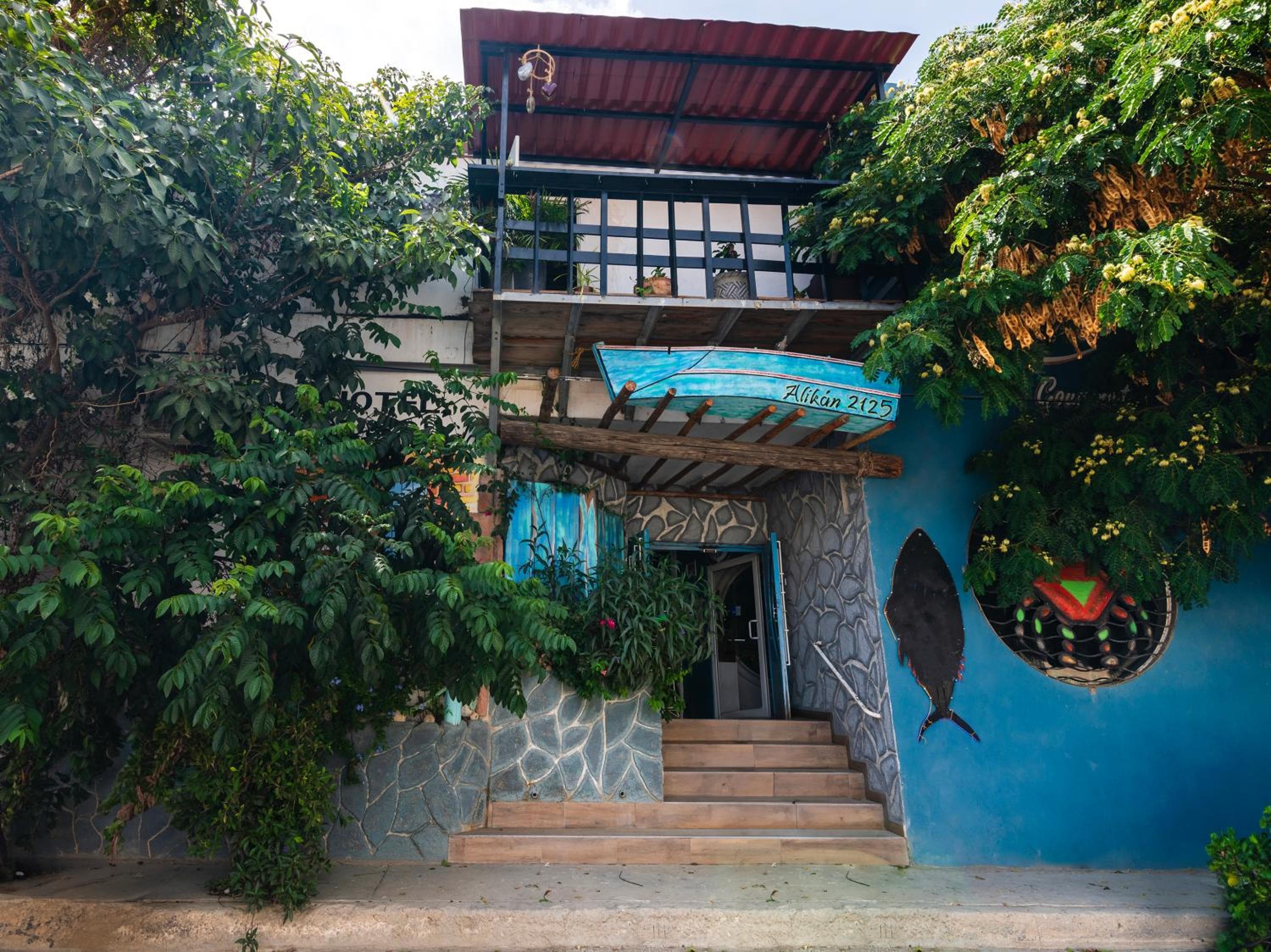 OYO Posada Del Pescador — 1