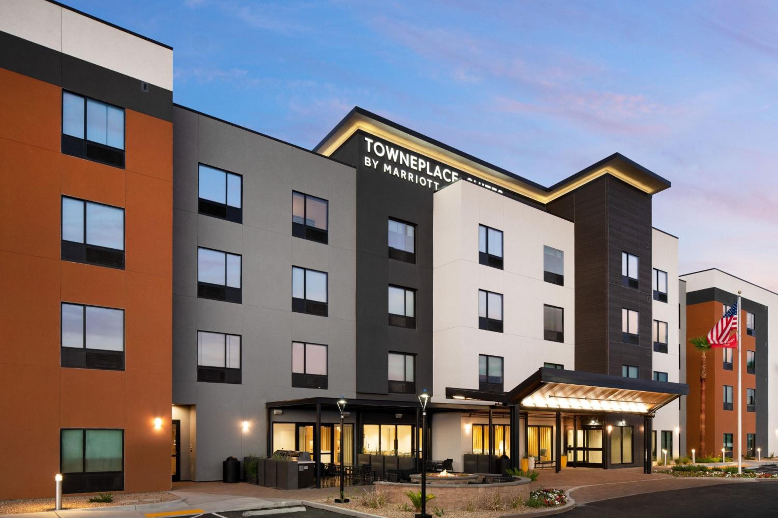 TownePlace Suites by Marriott Las Vegas North I-15 — 10
