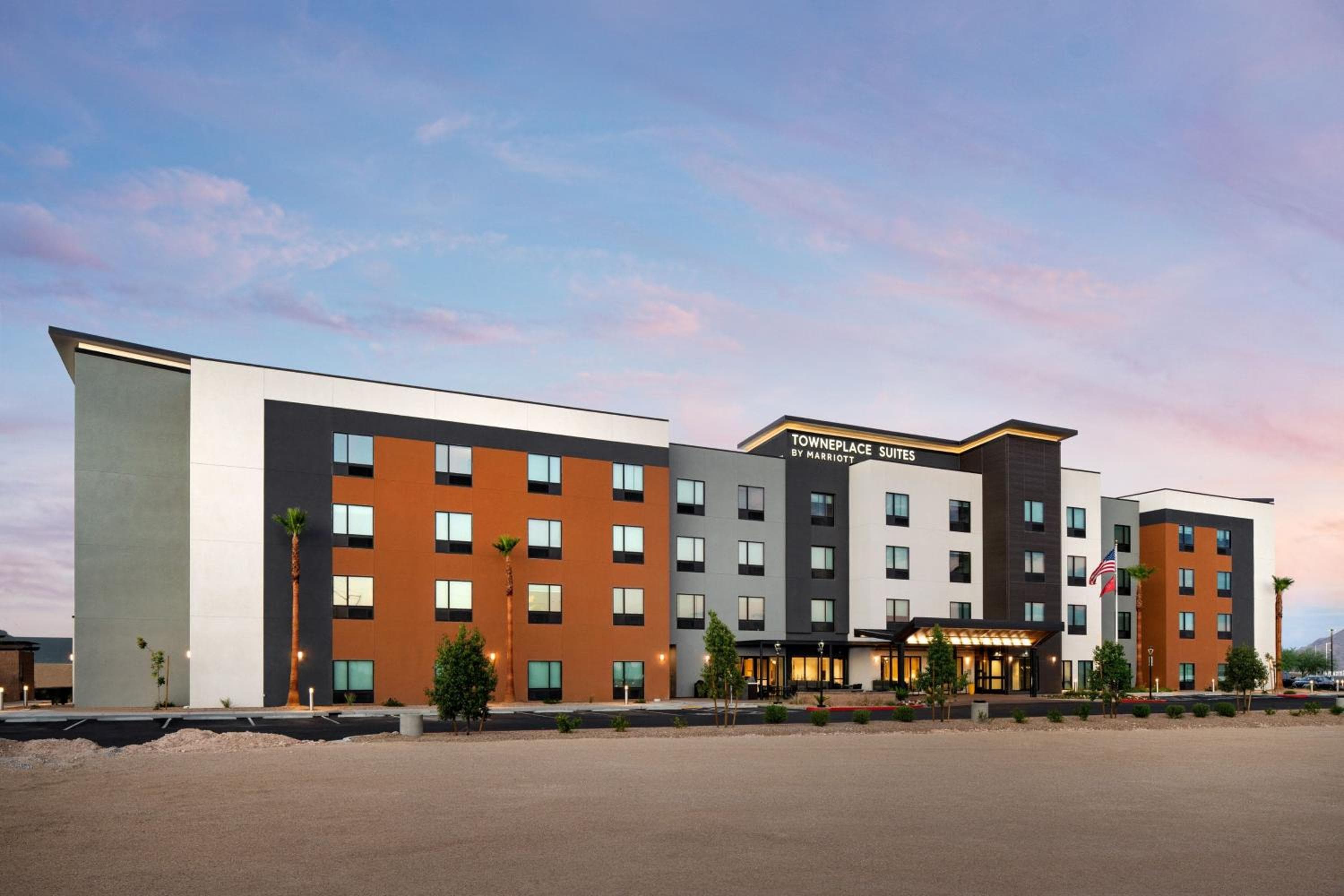 TownePlace Suites by Marriott Las Vegas North I-15 — 11