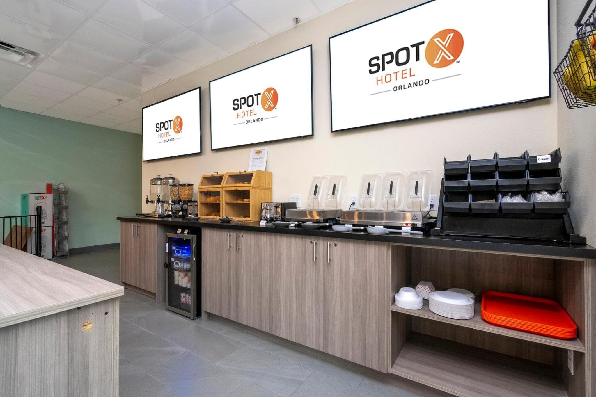 SPOT X Hotel Orlando Intl Dr by The Red Collection — 19