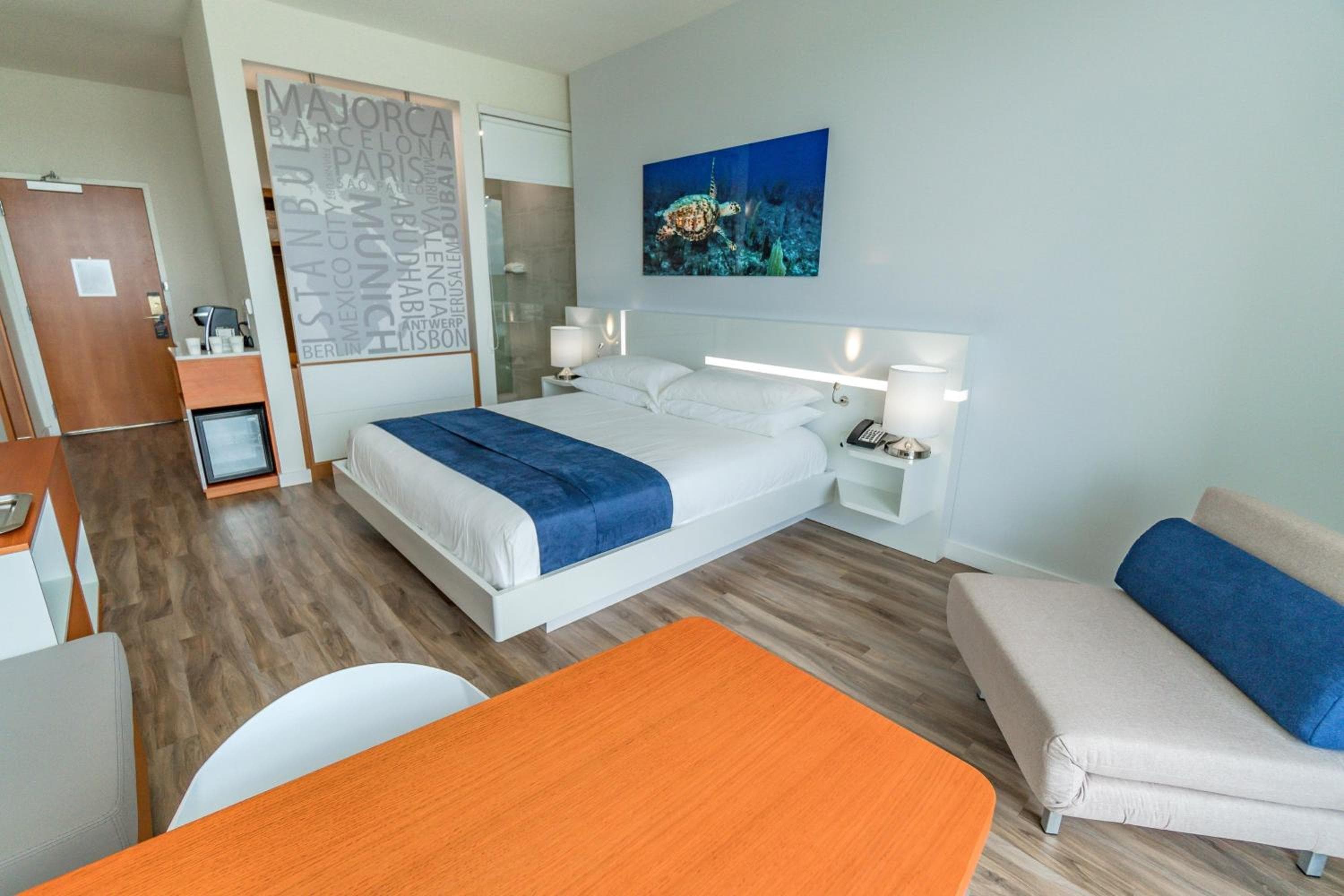 Maritime Hotel Fort Lauderdale Airport & Cruiseport — 13