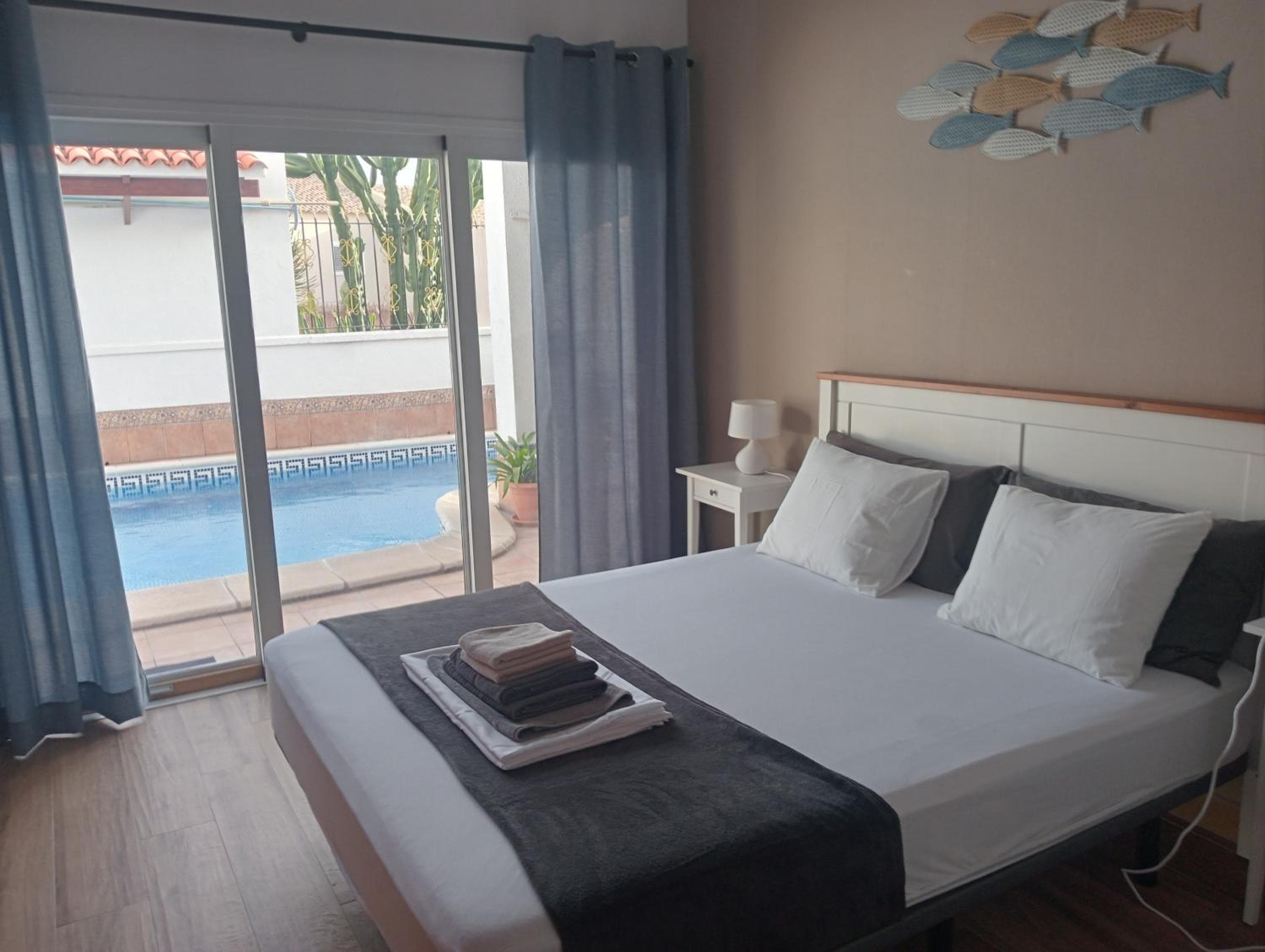 Beautiful Holiday Villa with heated private pool, Los Cristianos — 3