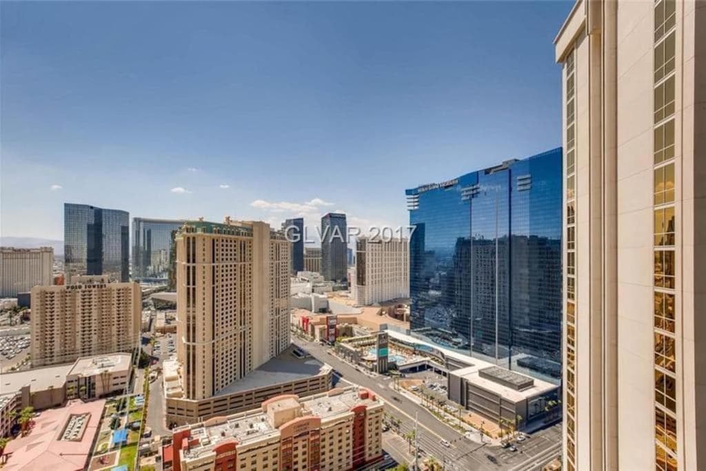 MGM Signature PH Appartamento monolocale deluxe al 30° piano, affacciato sulla strip e con balcone — 18