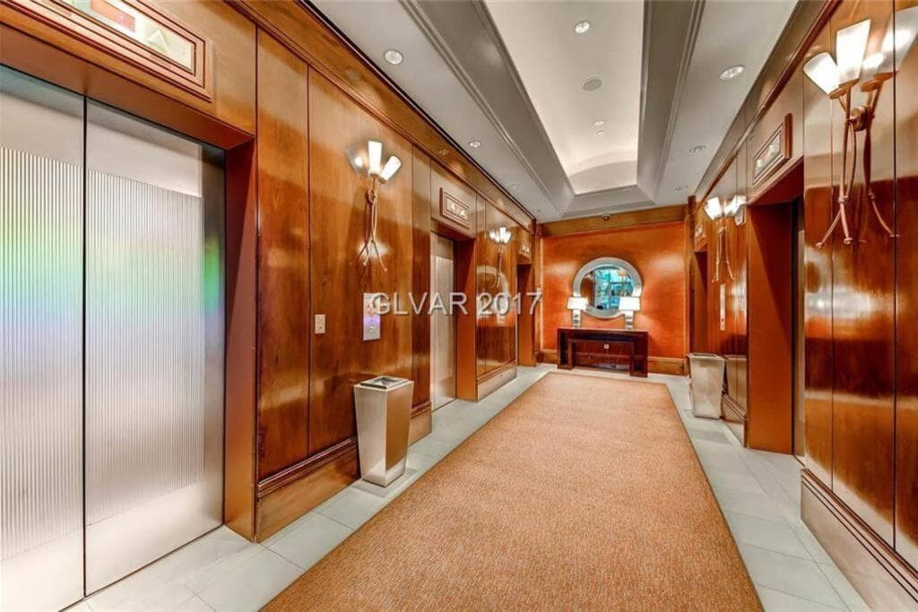 MGM Signature PH Appartamento monolocale deluxe al 30° piano, affacciato sulla strip e con balcone — 5