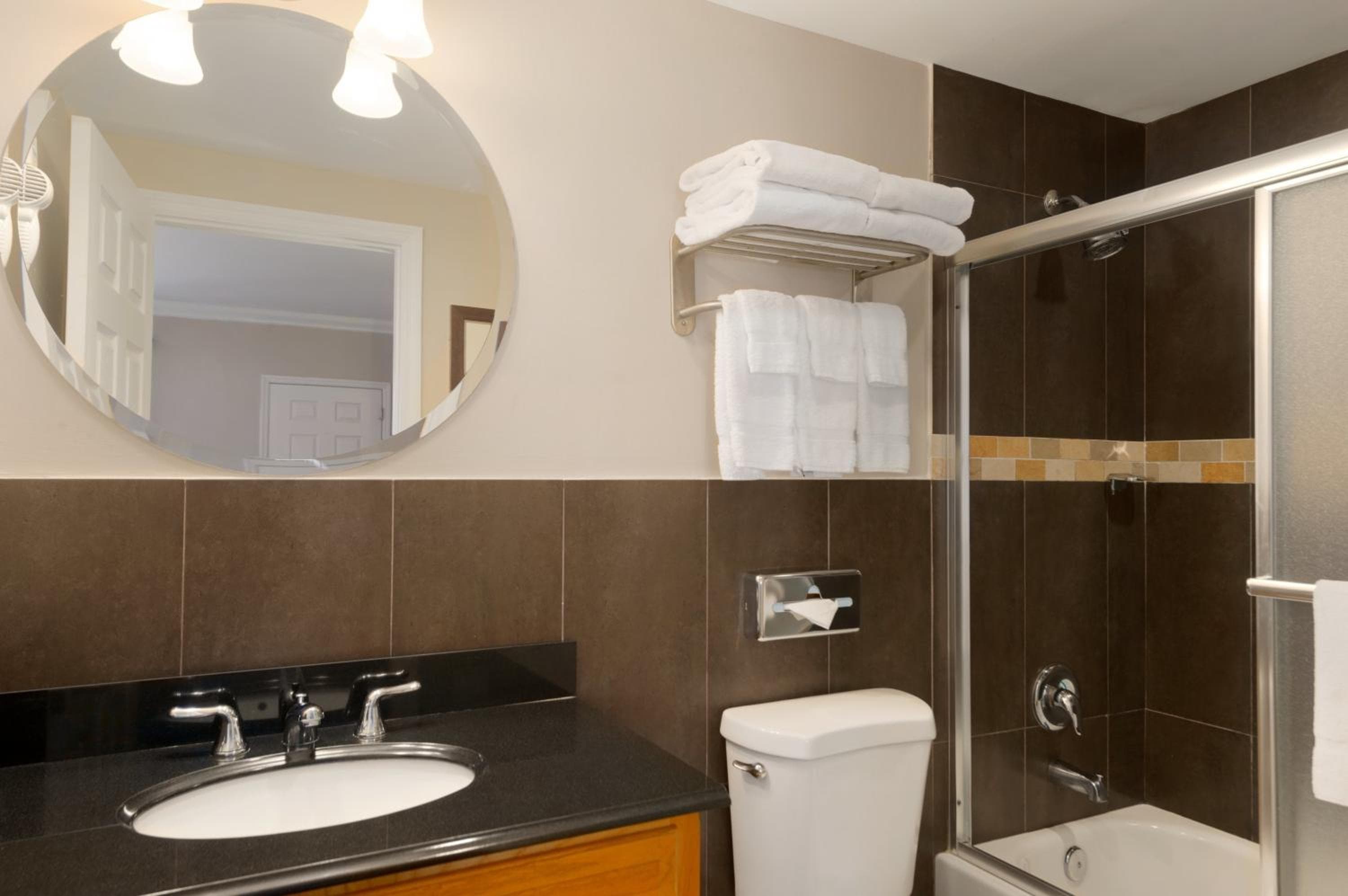 Ramada by Wyndham Miami Springs/Miami International Airport — 16