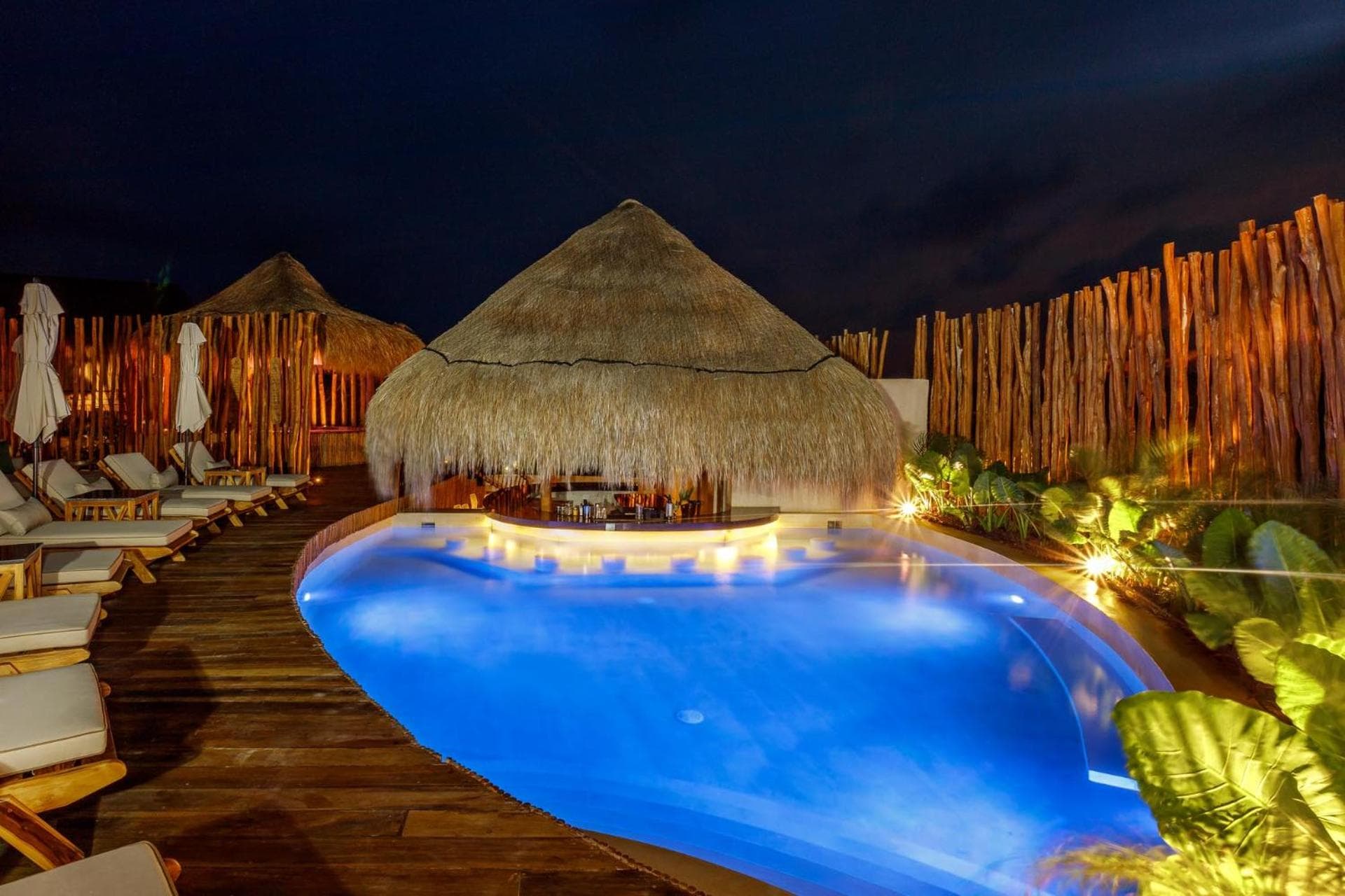 Hotel Shibari - Restaurant & Cenote Club — 2