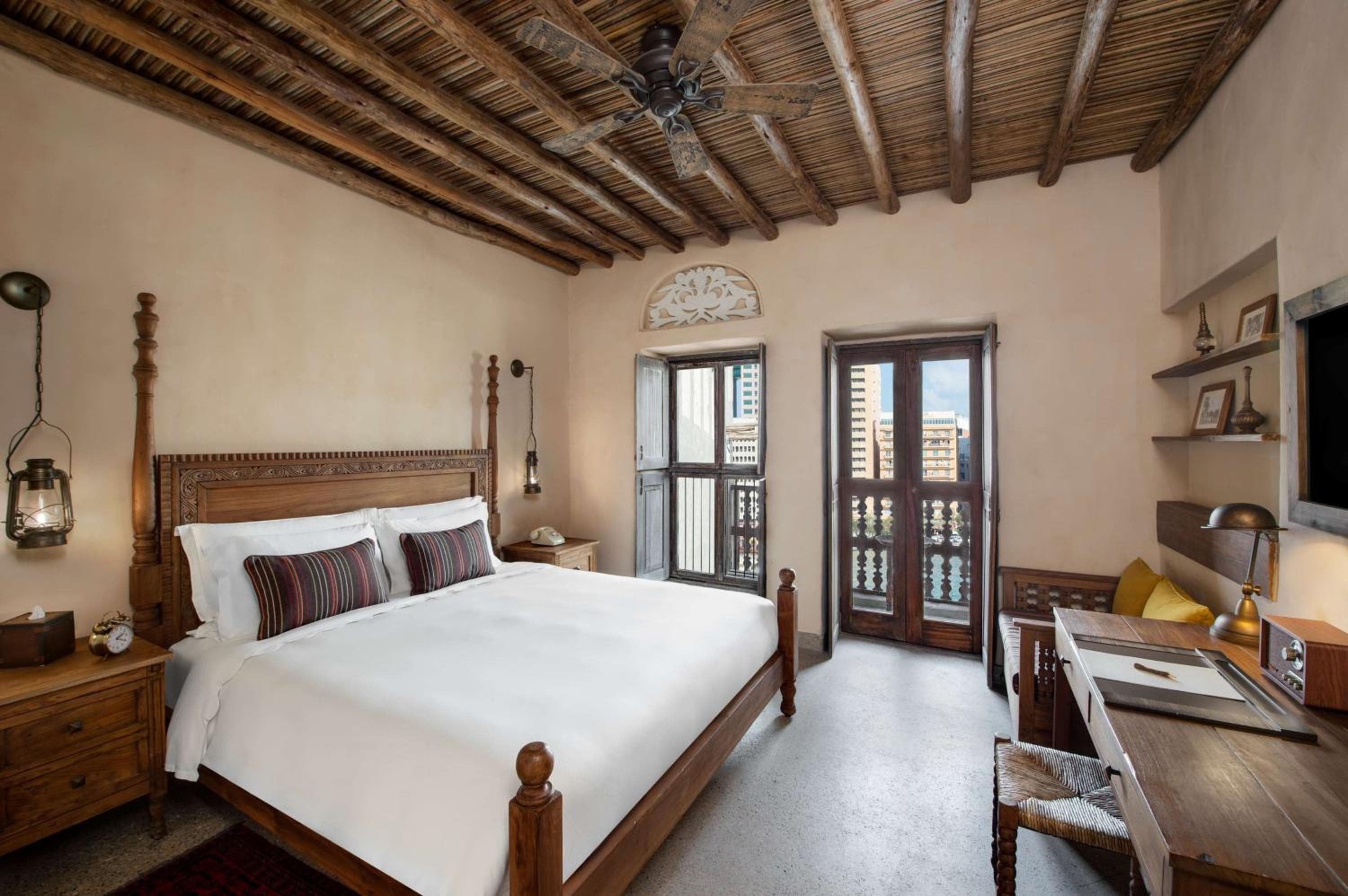 Al Seef Heritage Hotel Dubai, Curio Collection by Hilton — 11