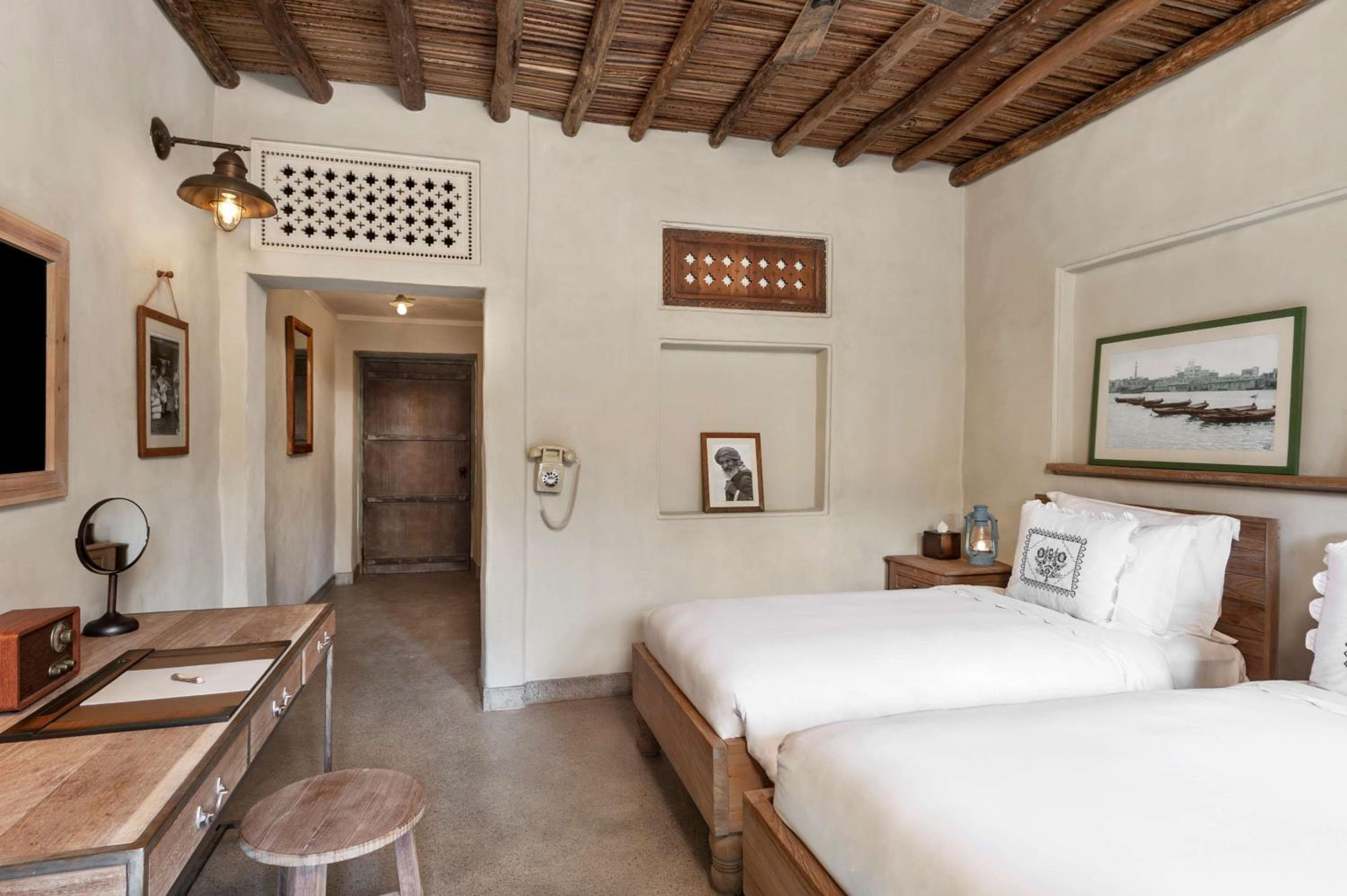 Al Seef Heritage Hotel Dubai, Curio Collection by Hilton — 7