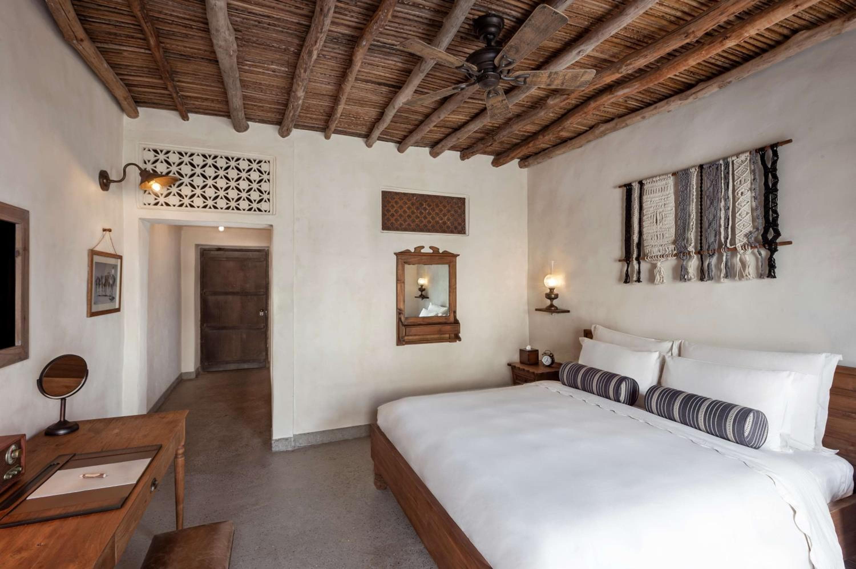 Al Seef Heritage Hotel Dubai, Curio Collection by Hilton — 9