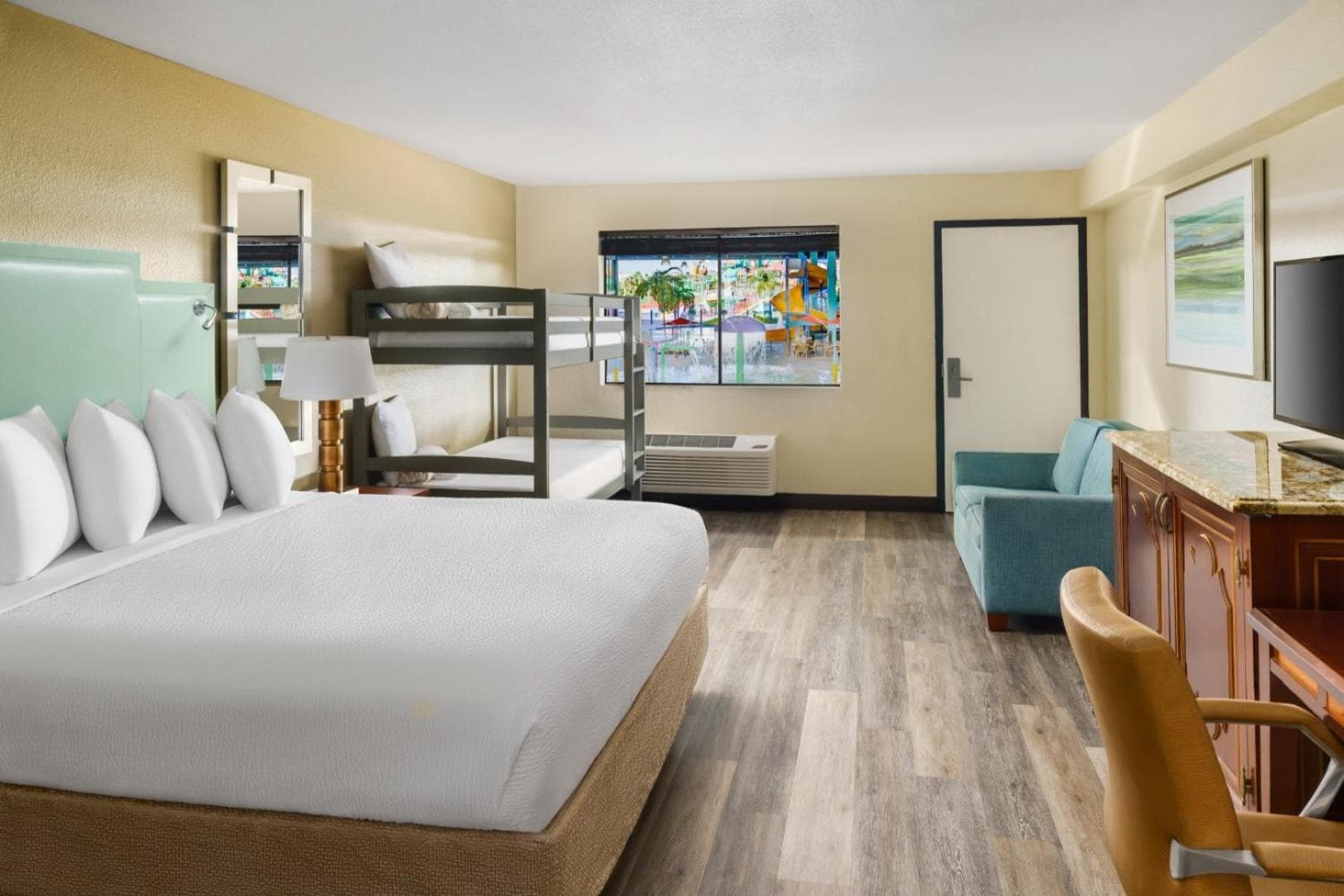 Coco Key Hotel & Water Park Resort — 25