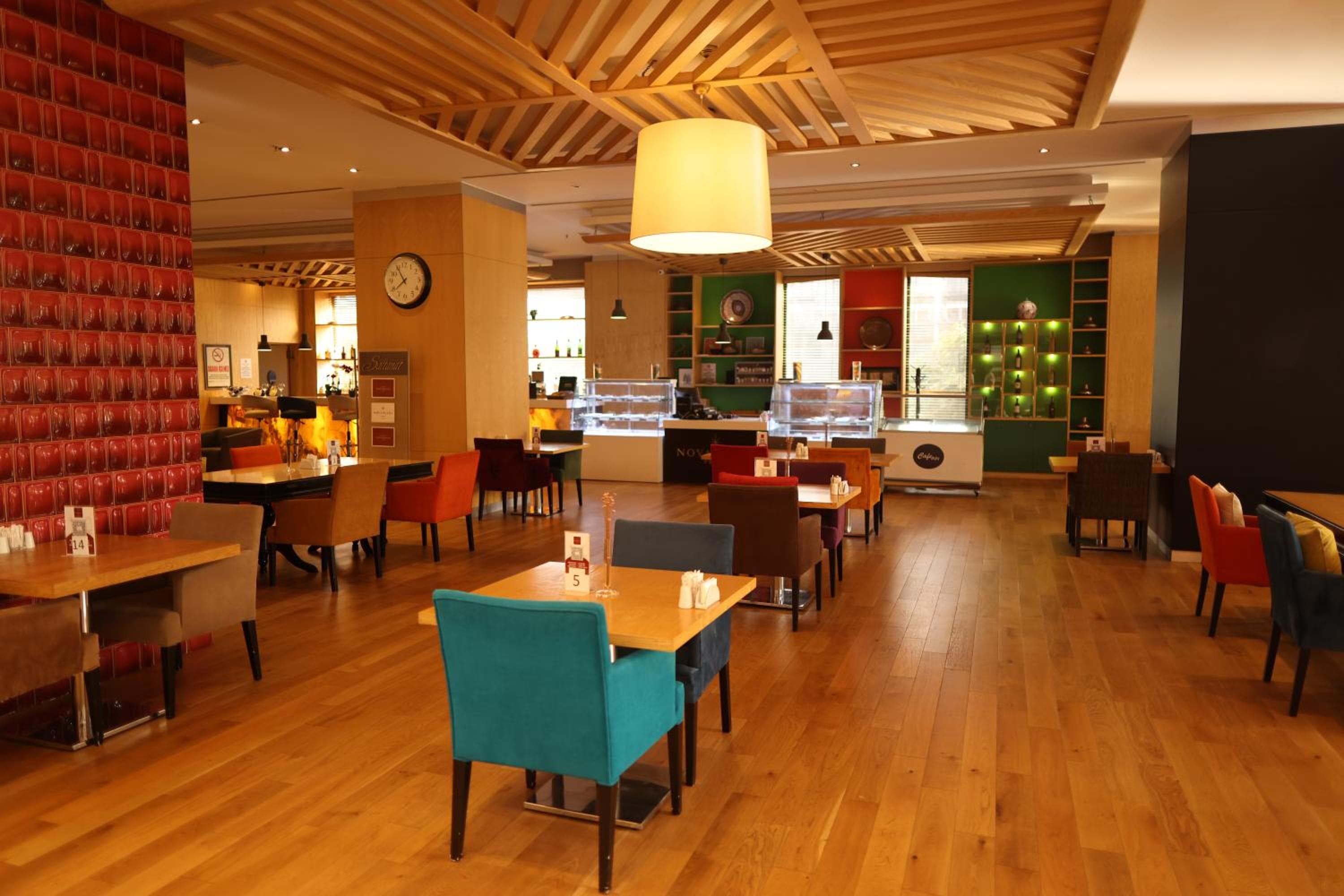ADM Grand Hotel — 24