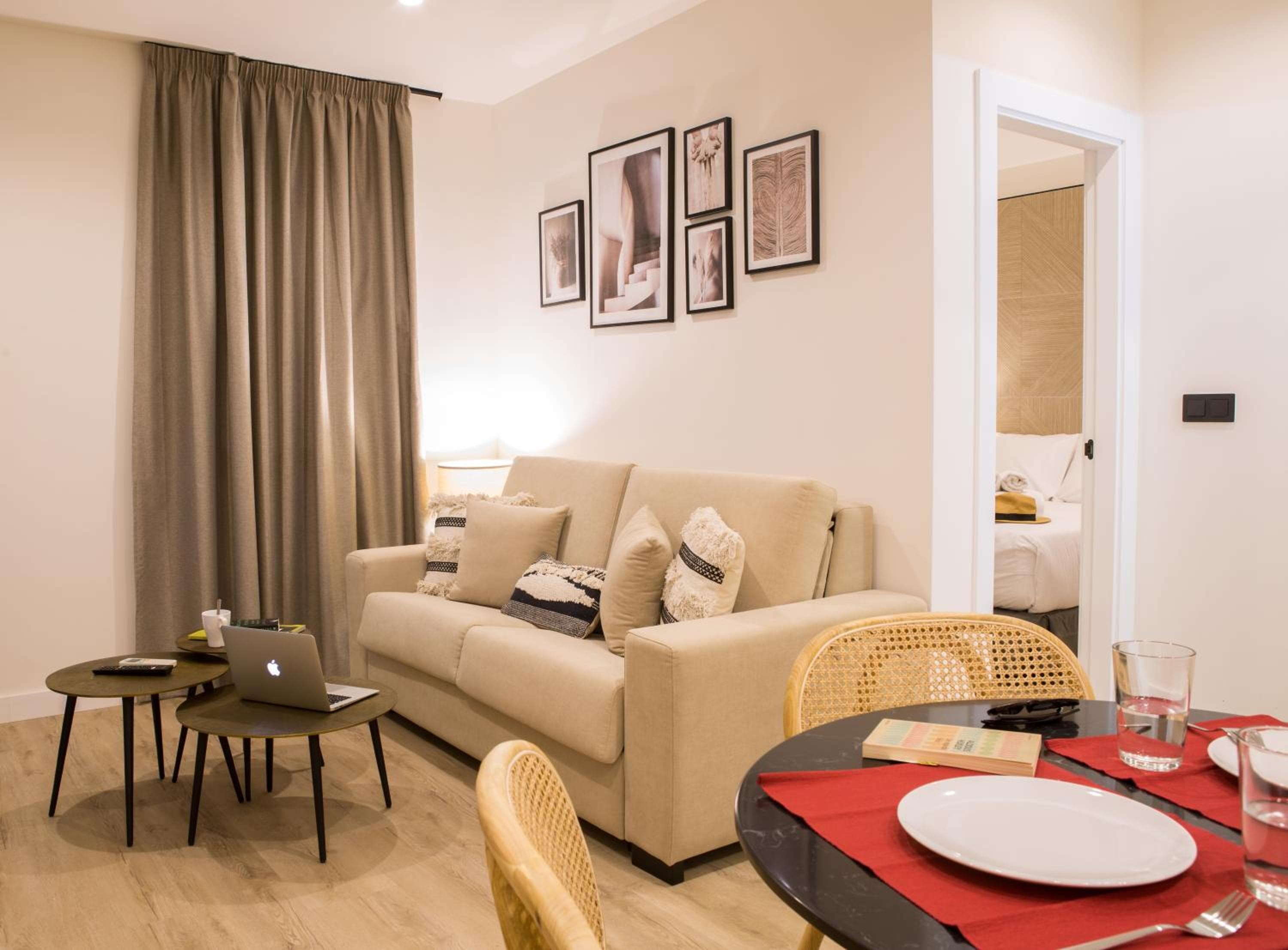 Apartamentos Málaga Premium - Calle San Telmo — 24