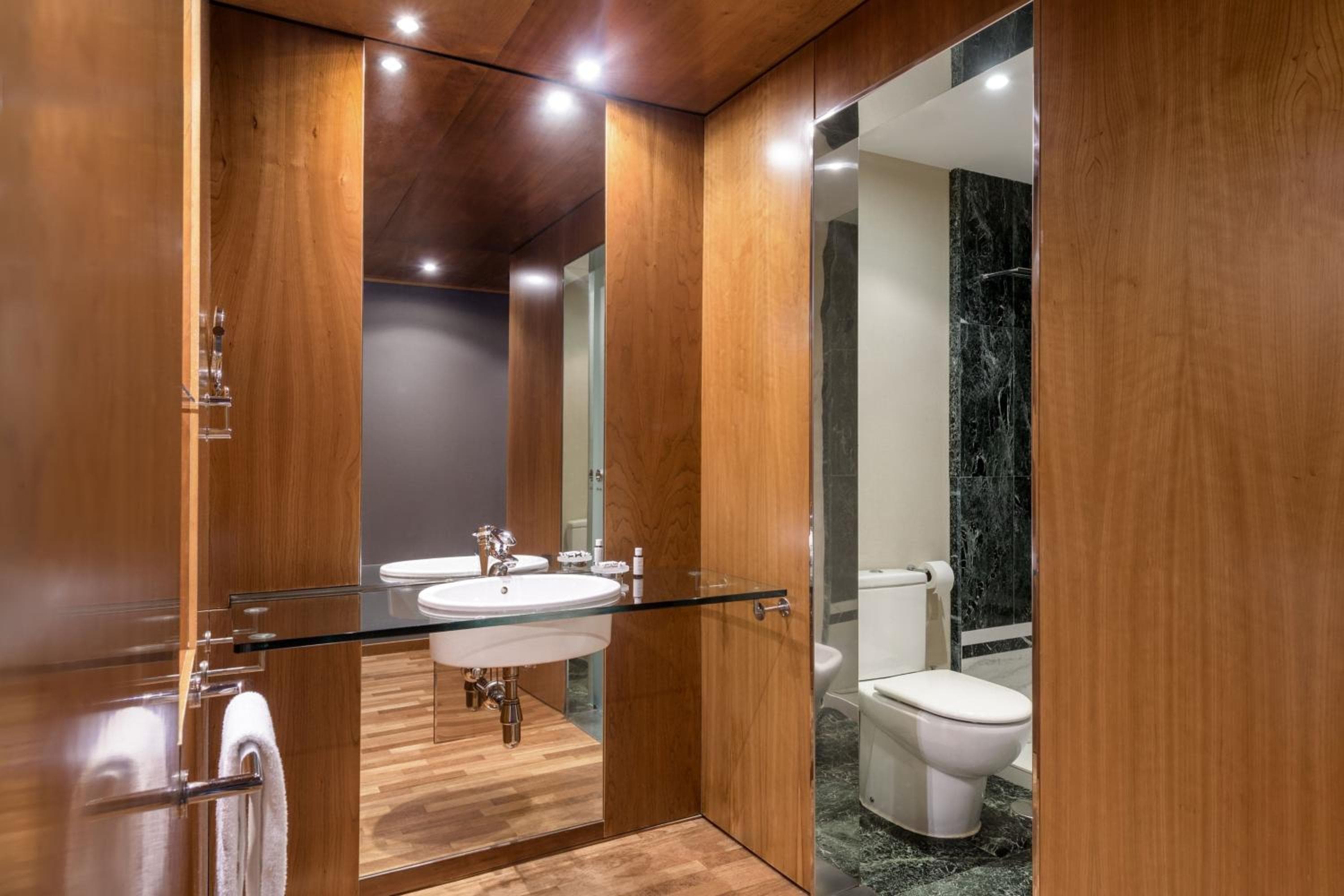 AC Hotel Aitana by Marriott — 6