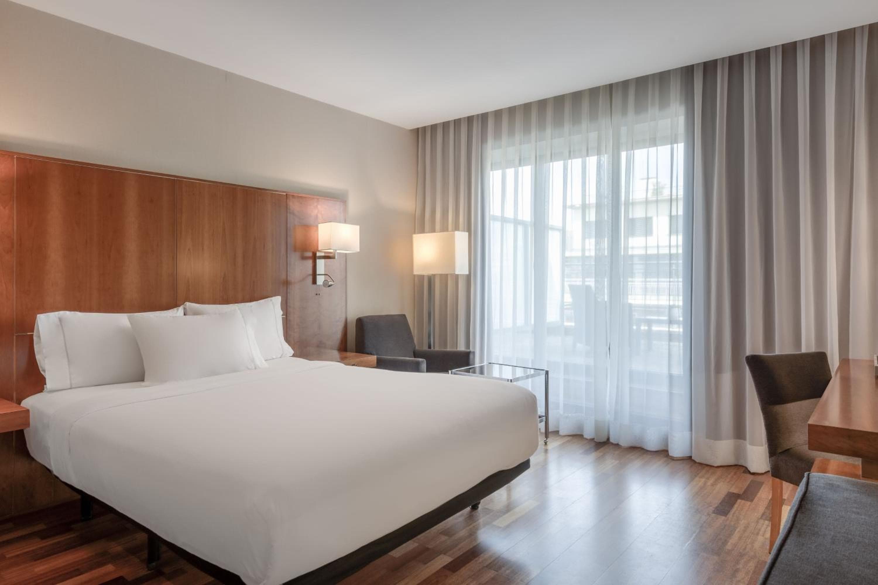 AC Hotel Aitana by Marriott — 9