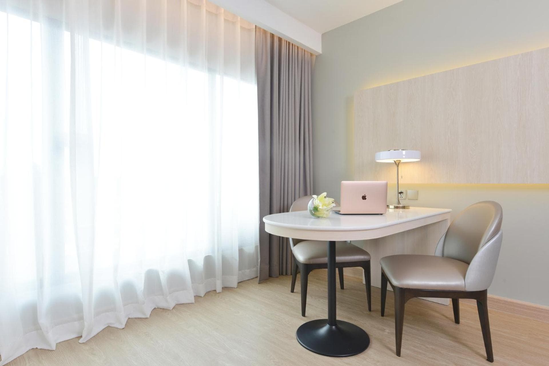 Centre Point Plus Hotel Pratunam — 15