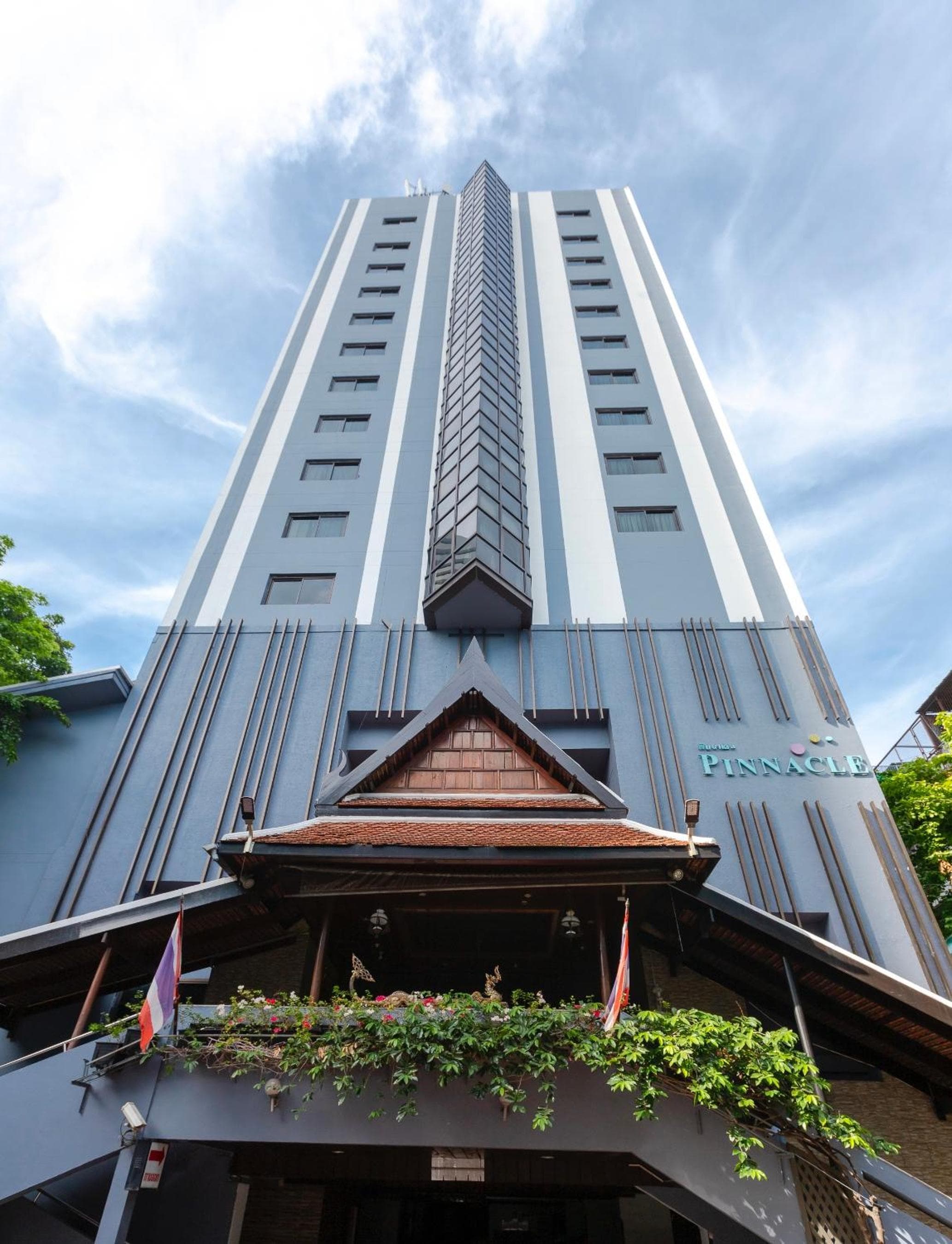 Pinnacle Lumpinee Park Hotel — 1