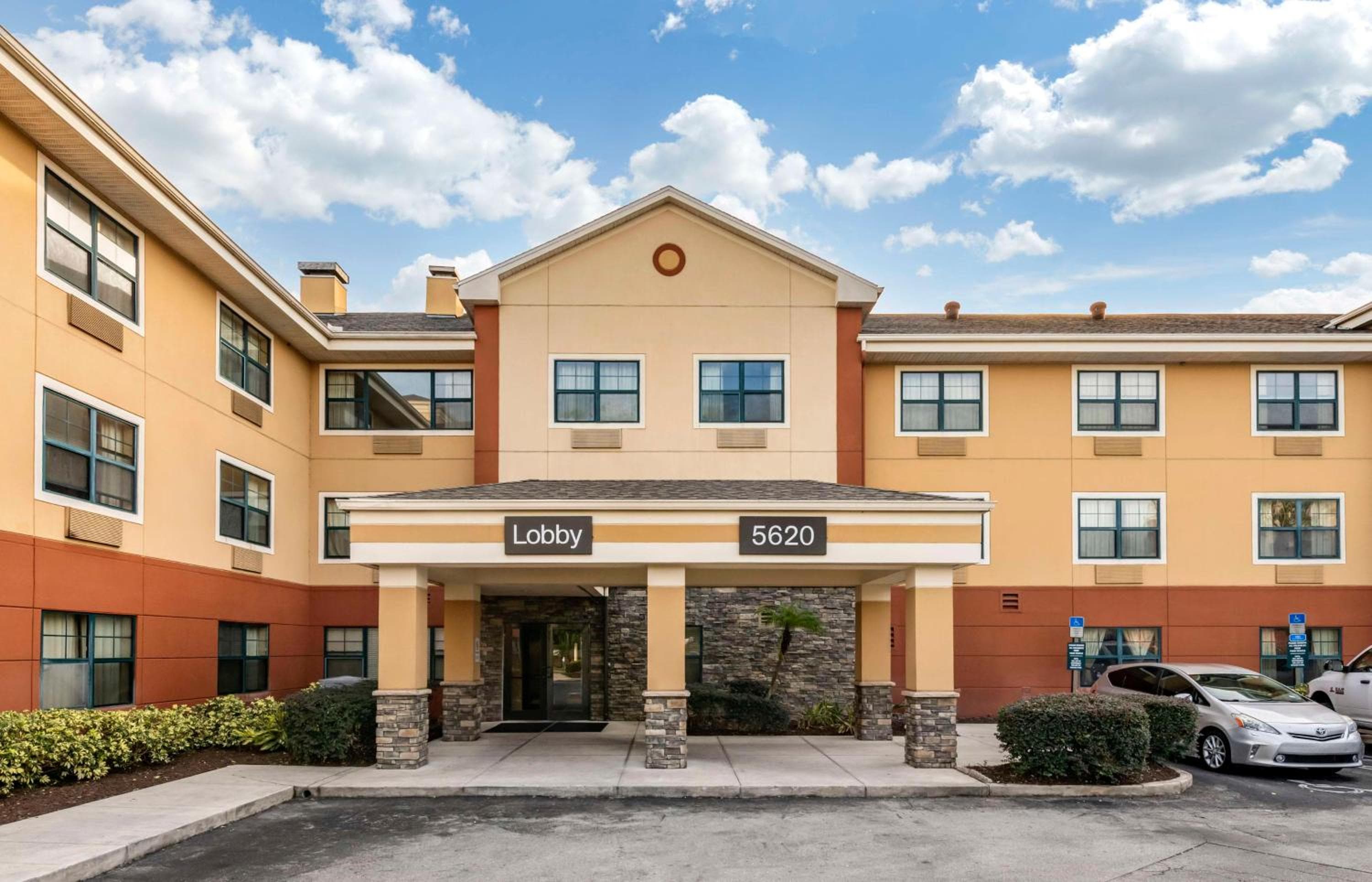 Extended Stay America Suites - Orlando - Parques temáticos de Orlando - Major Blvd — 2