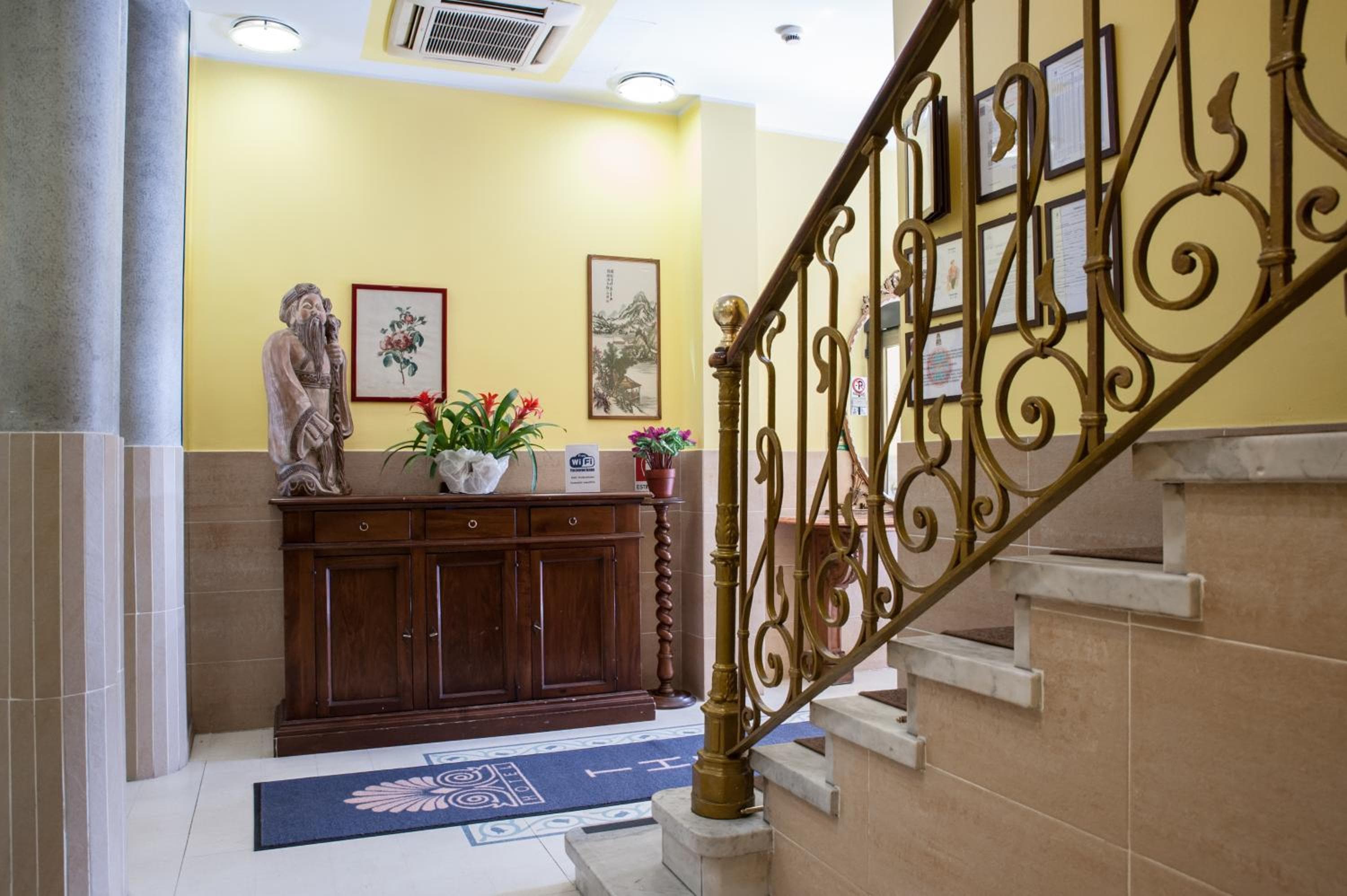 Das Beste Hotel — 22