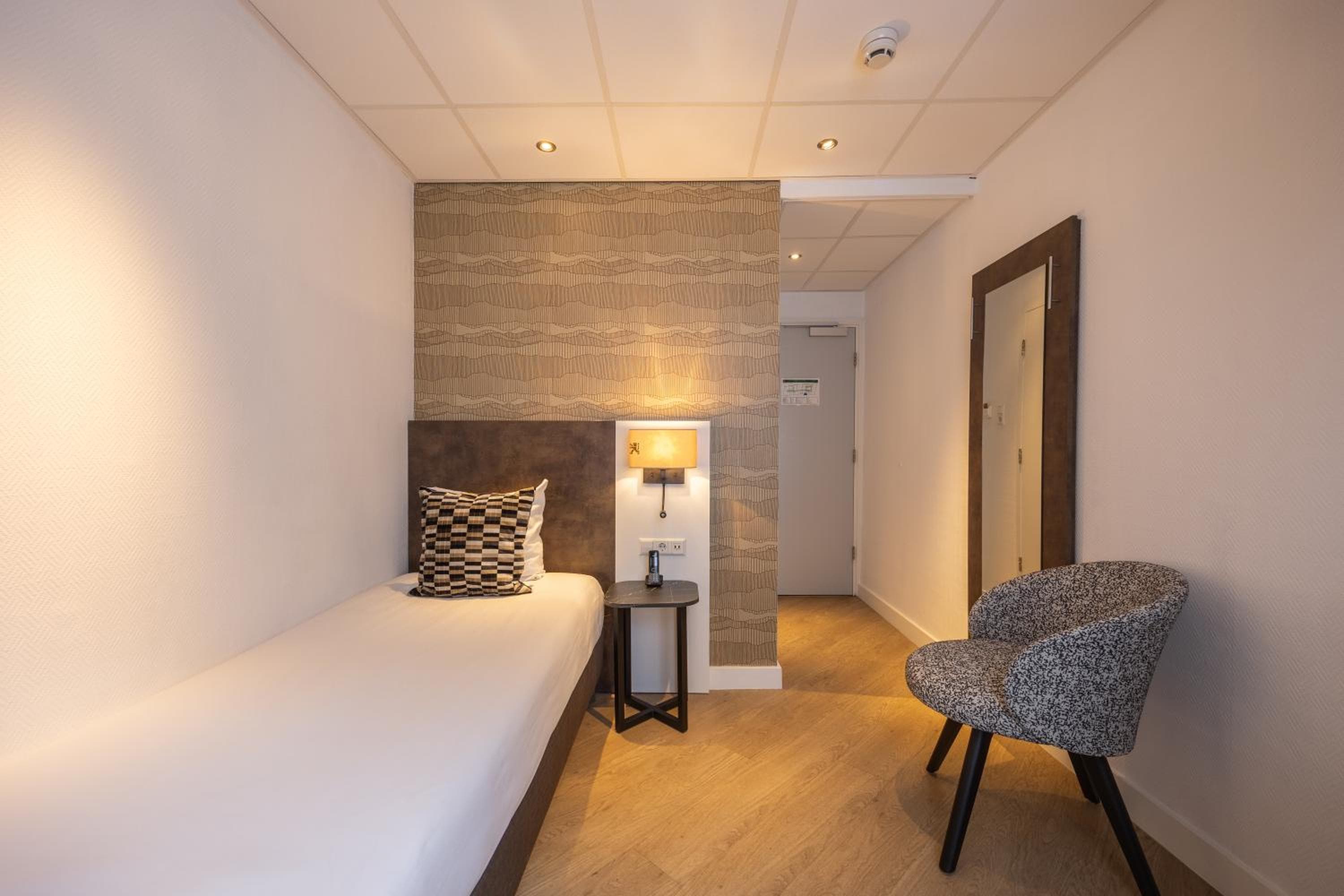 Hotel Amsterdam De Roode Leeuw — 16