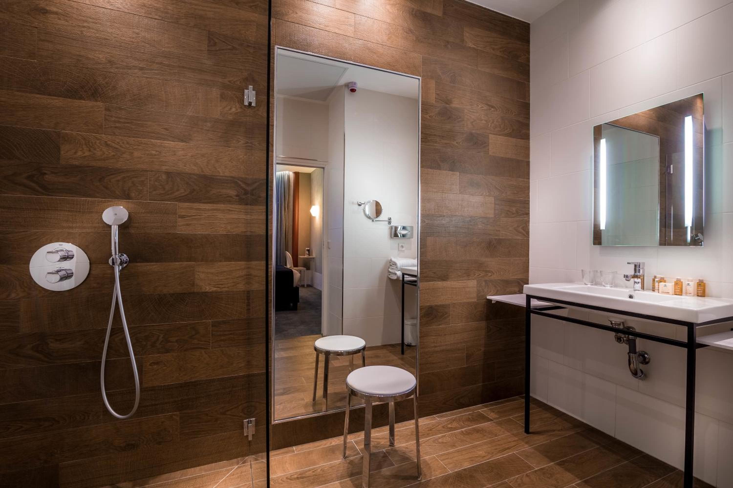 Hotel Marais Grands Boulevards — 30