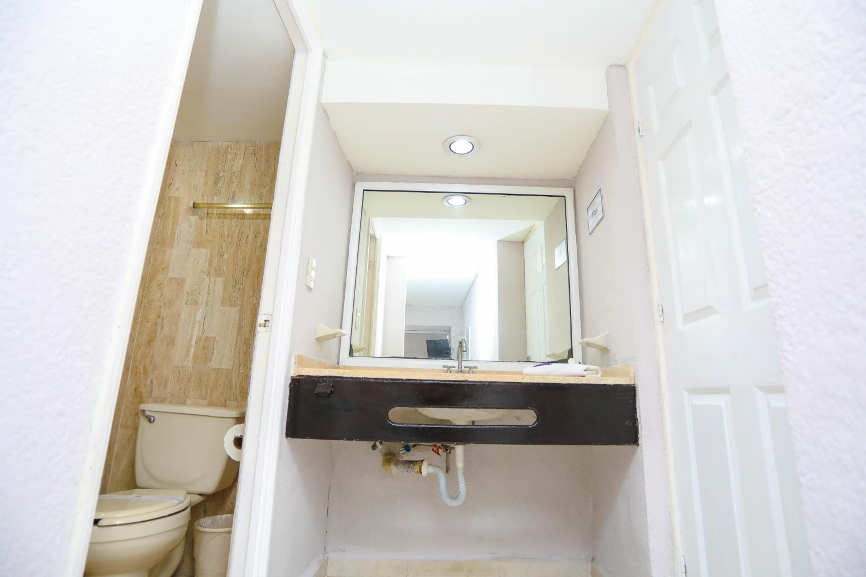 Hotel Caribe Internacional Cancun — 9