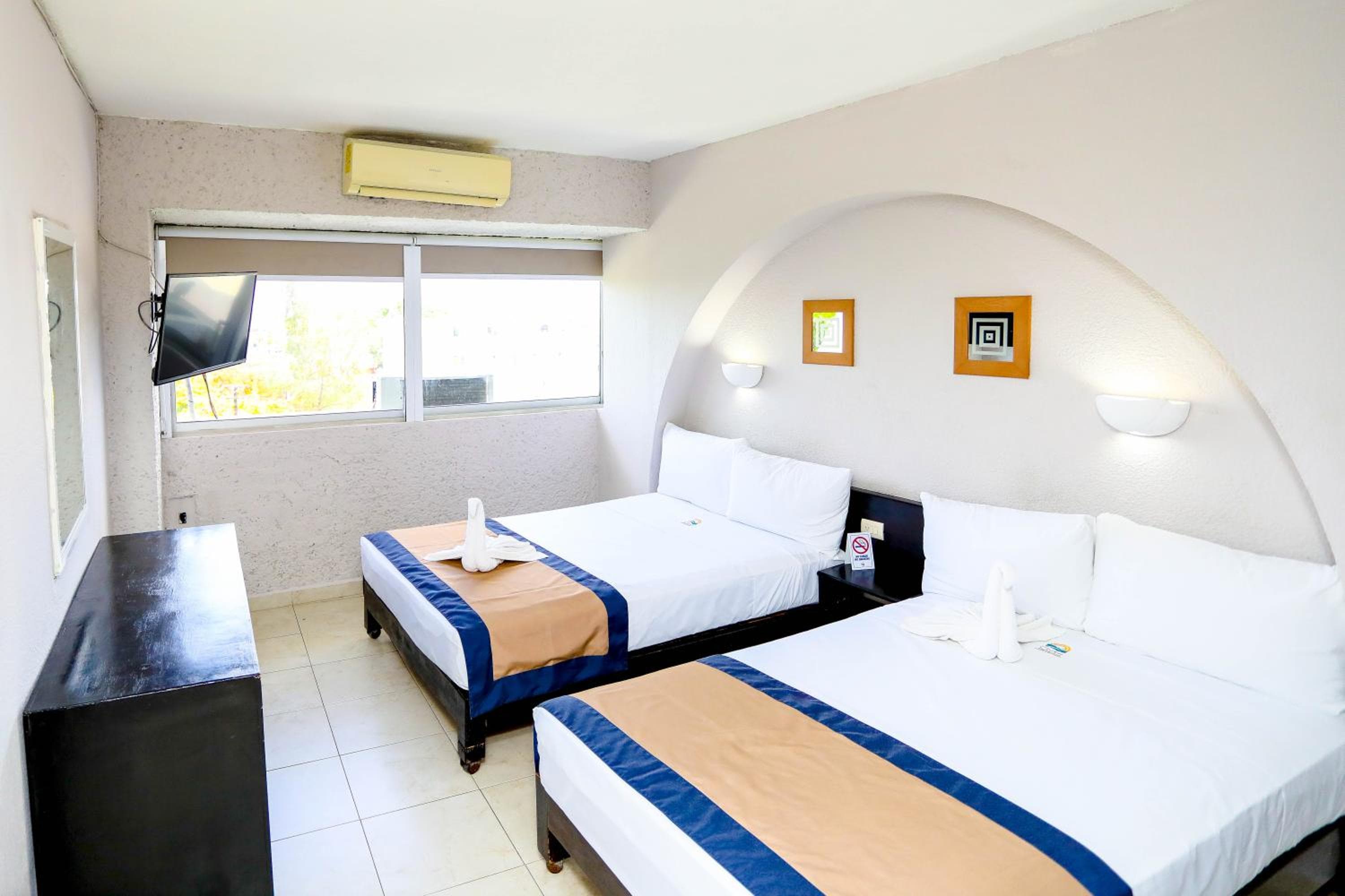 Hotel Caribe Internacional Cancun — 20